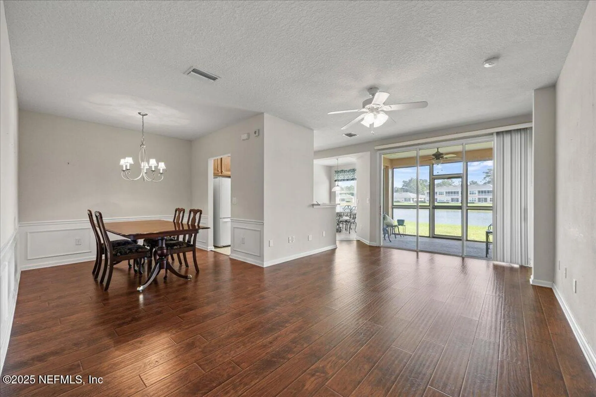 Property Slideshow image 10 of 60 | 11905 surfbird cir 11f, Jacksonville, FL, 32256