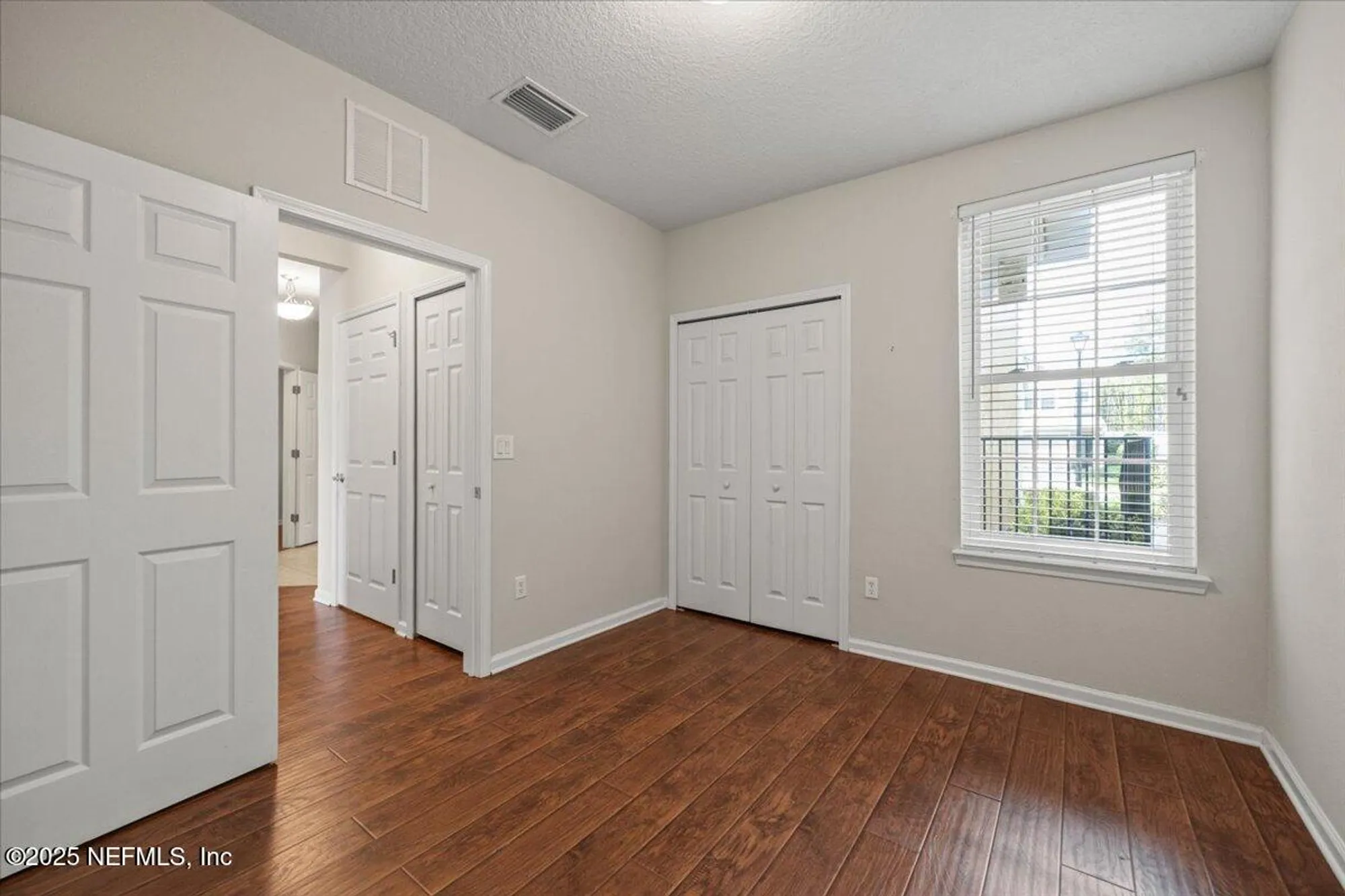 Property Slideshow image 33 of 60 | 11905 surfbird cir 11f, Jacksonville, FL, 32256