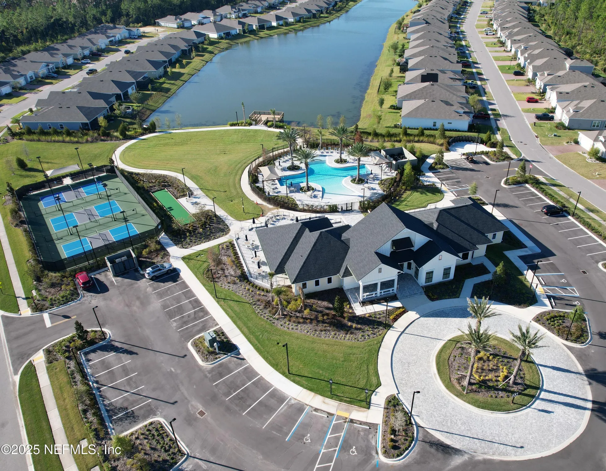 Property Slideshow image 52 of 62 | 75626 pondside ln, Yulee, FL, 32097