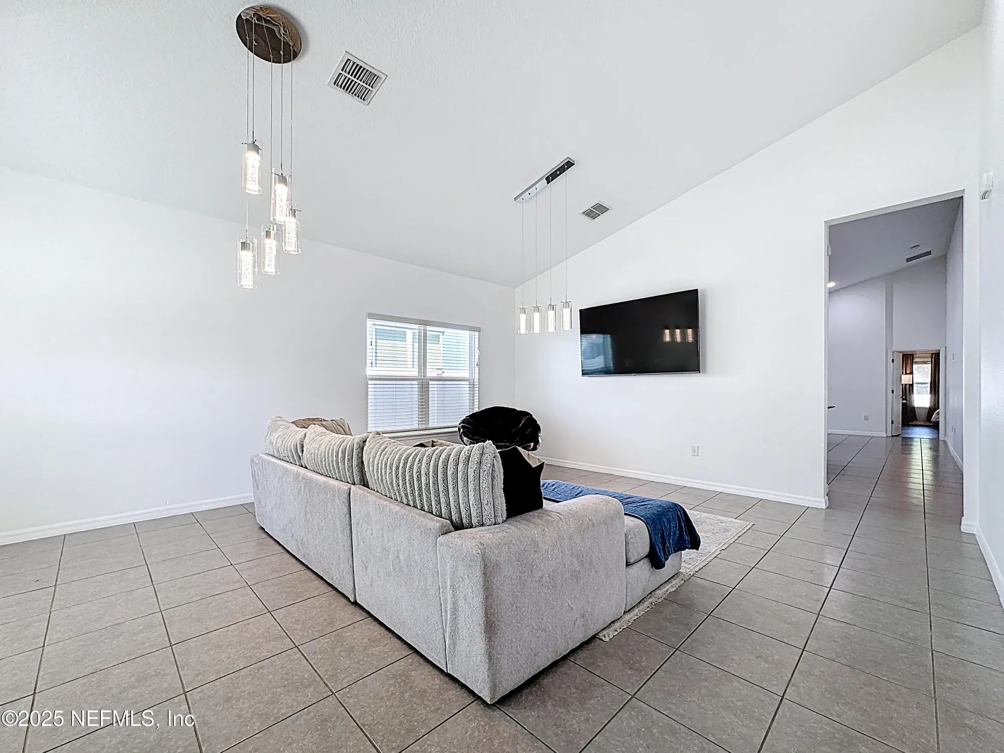 Property Slideshow image 3 of 32 | 3473 middlebrook pl, Harmony, FL, 34773