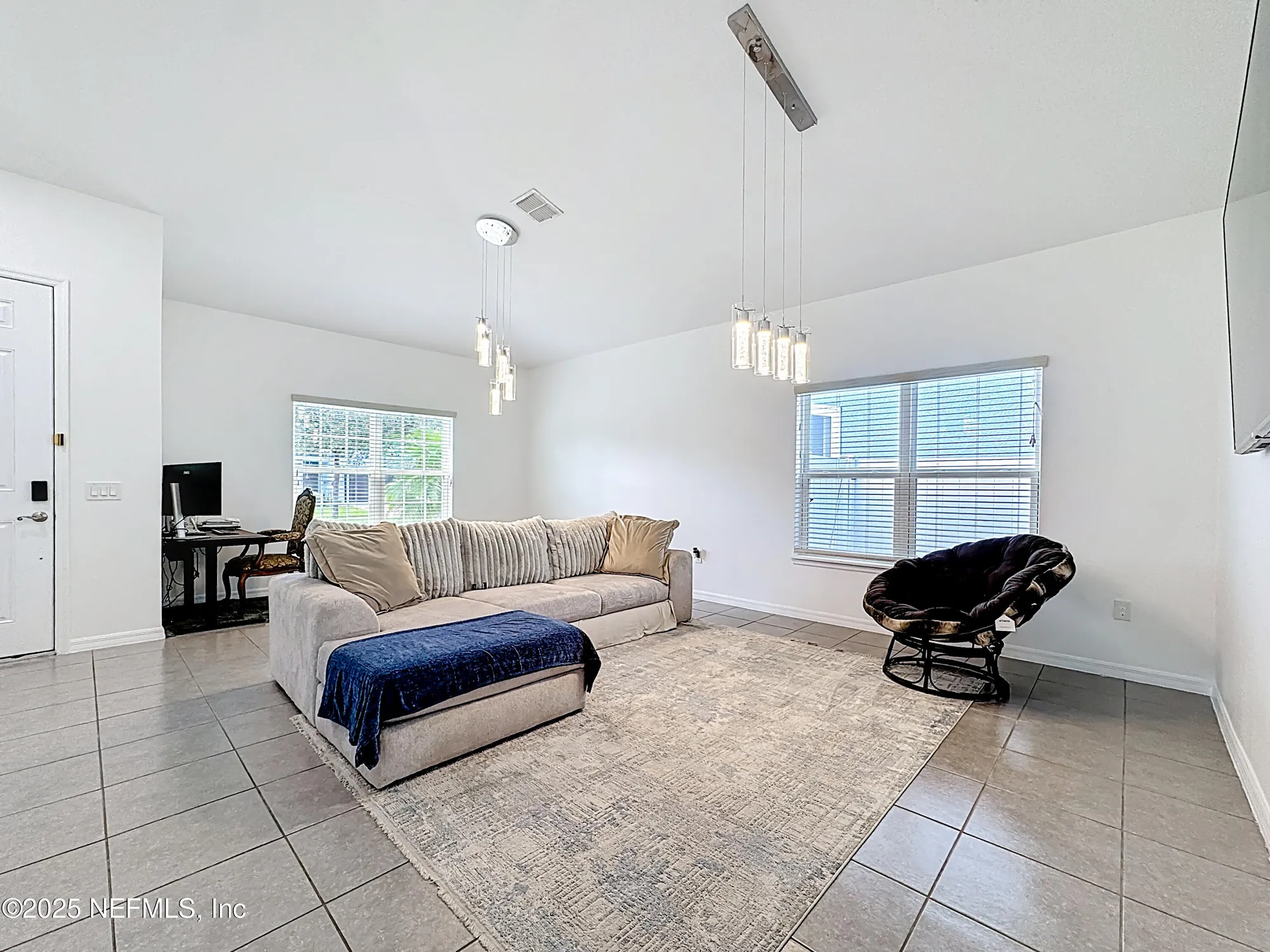 Property Slideshow image 4 of 32 | 3473 middlebrook pl, Harmony, FL, 34773