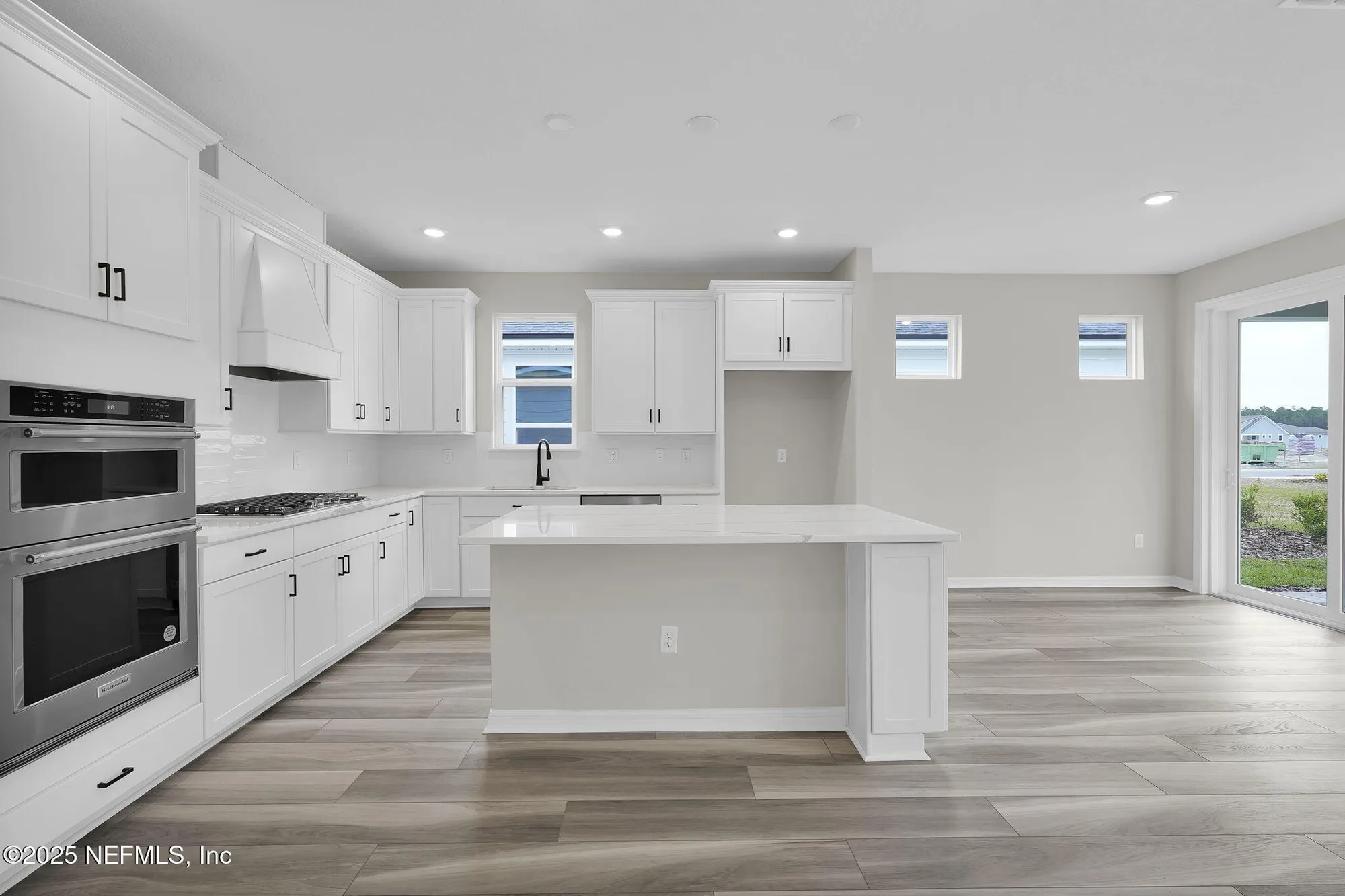 Property Slideshow image 7 of 55 | 638 ecliptic loop, Yulee, FL, 32097