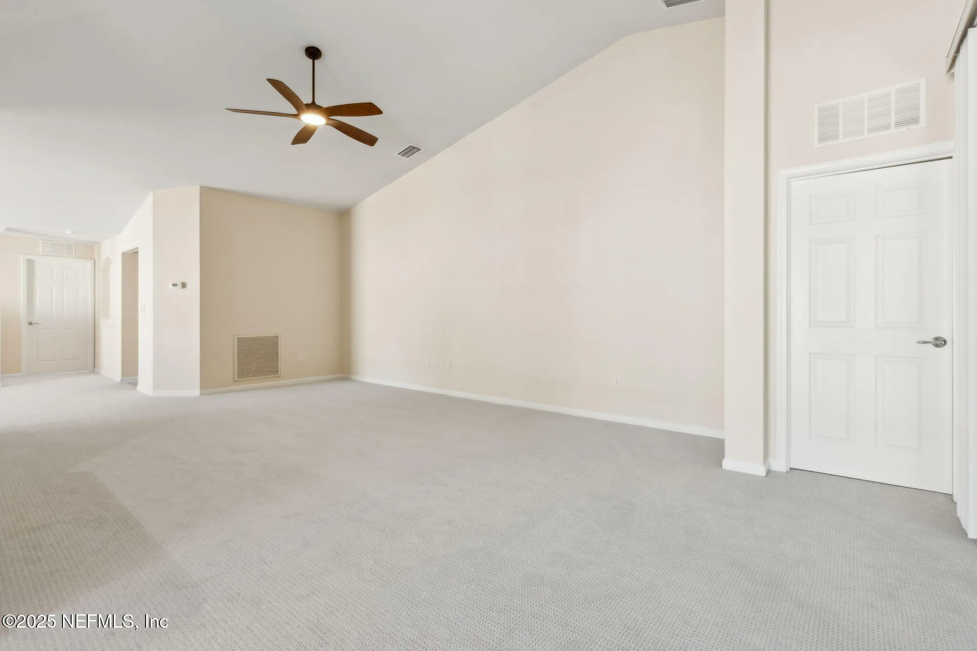 Property Slideshow image 8 of 76 | 8585 little swift cir, Jacksonville, FL, 32256