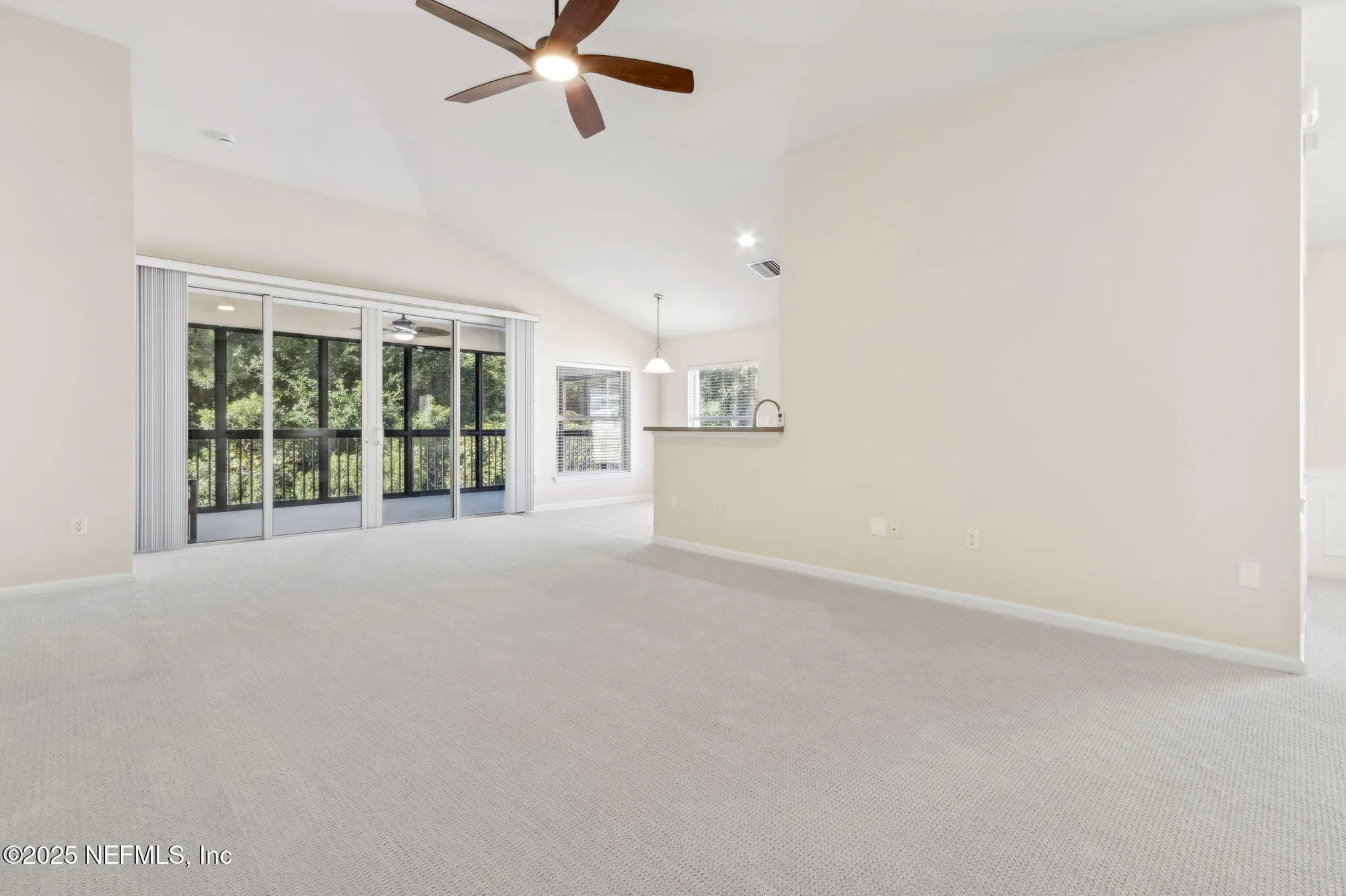 Property Slideshow image 10 of 76 | 8585 little swift cir, Jacksonville, FL, 32256