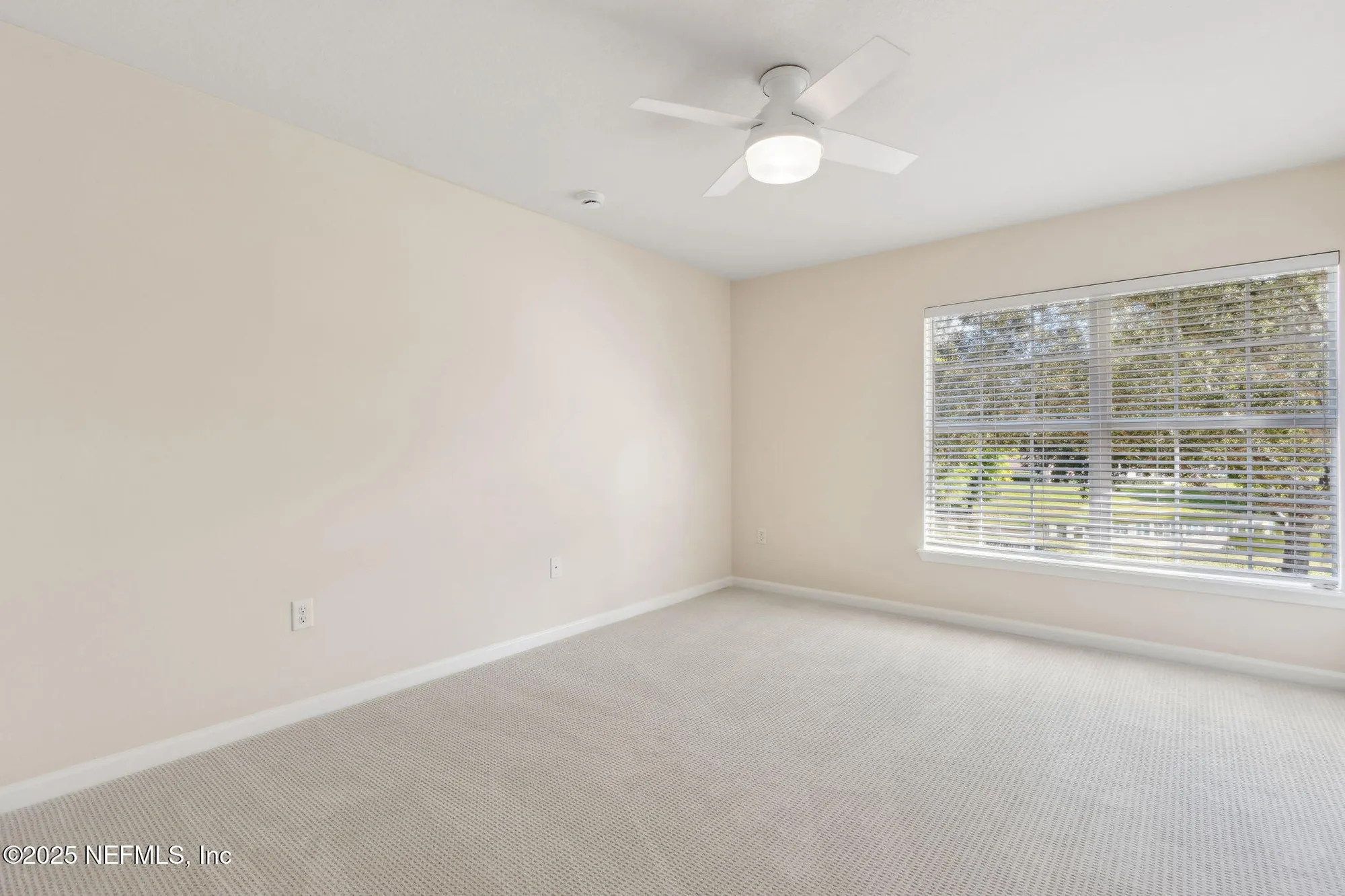 Property Slideshow image 30 of 76 | 8585 little swift cir, Jacksonville, FL, 32256