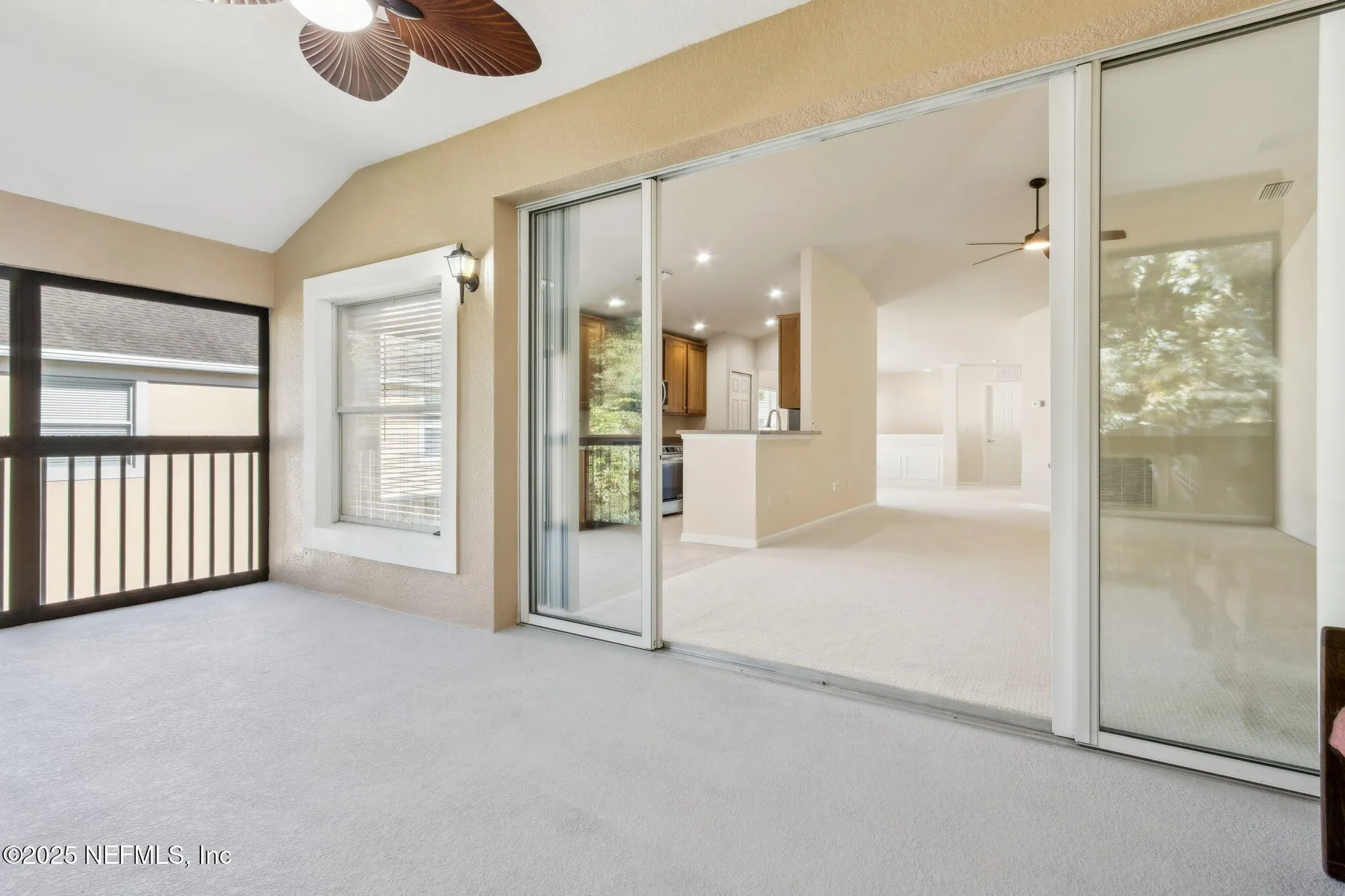 Property Slideshow image 35 of 76 | 8585 little swift cir, Jacksonville, FL, 32256