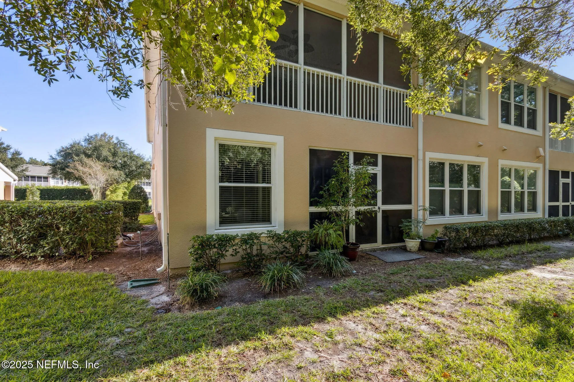 Property Slideshow image 37 of 76 | 8585 little swift cir, Jacksonville, FL, 32256