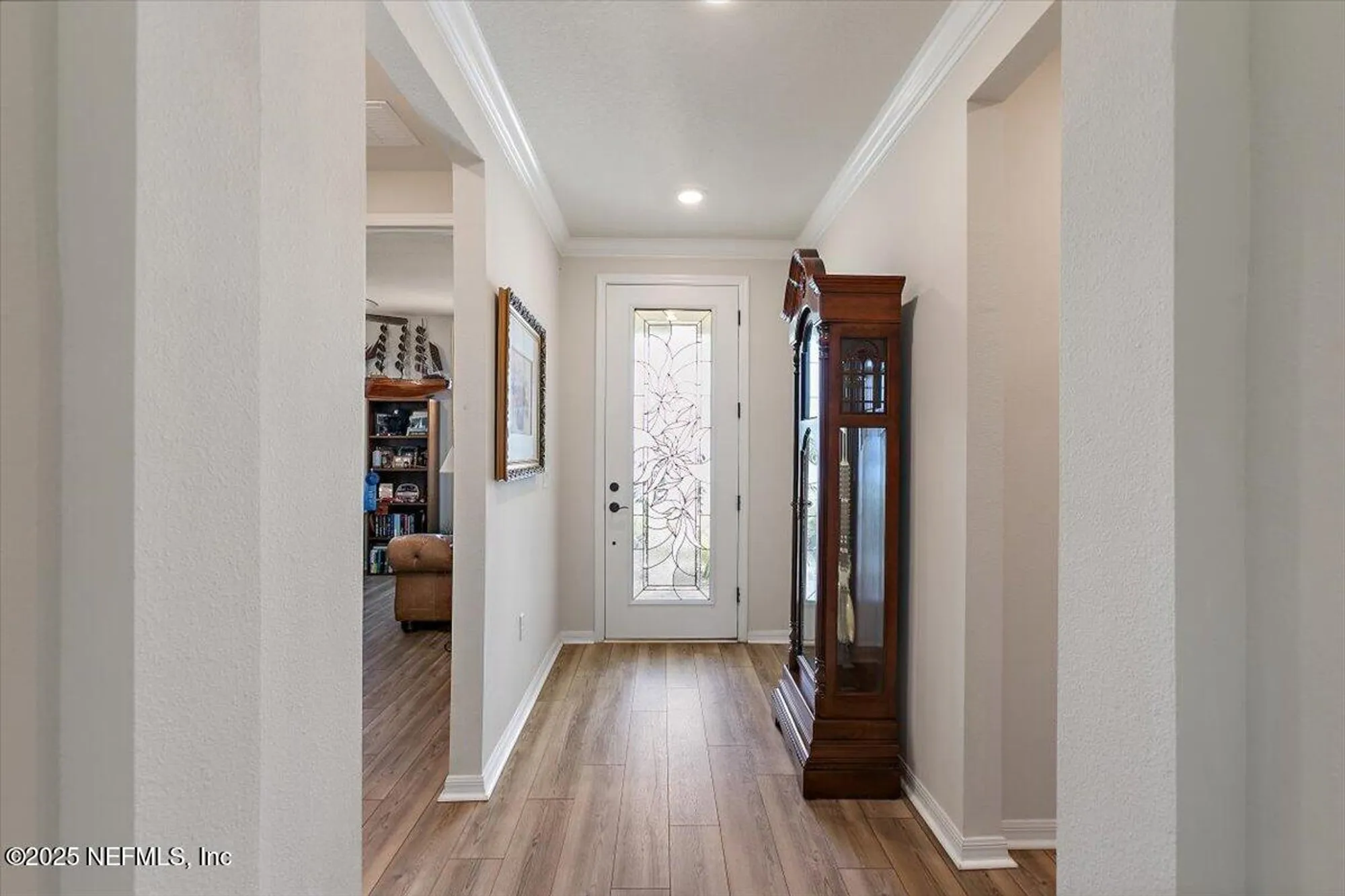 Property Slideshow image 3 of 25 | 10820 town view dr, Jacksonville, FL, 32256