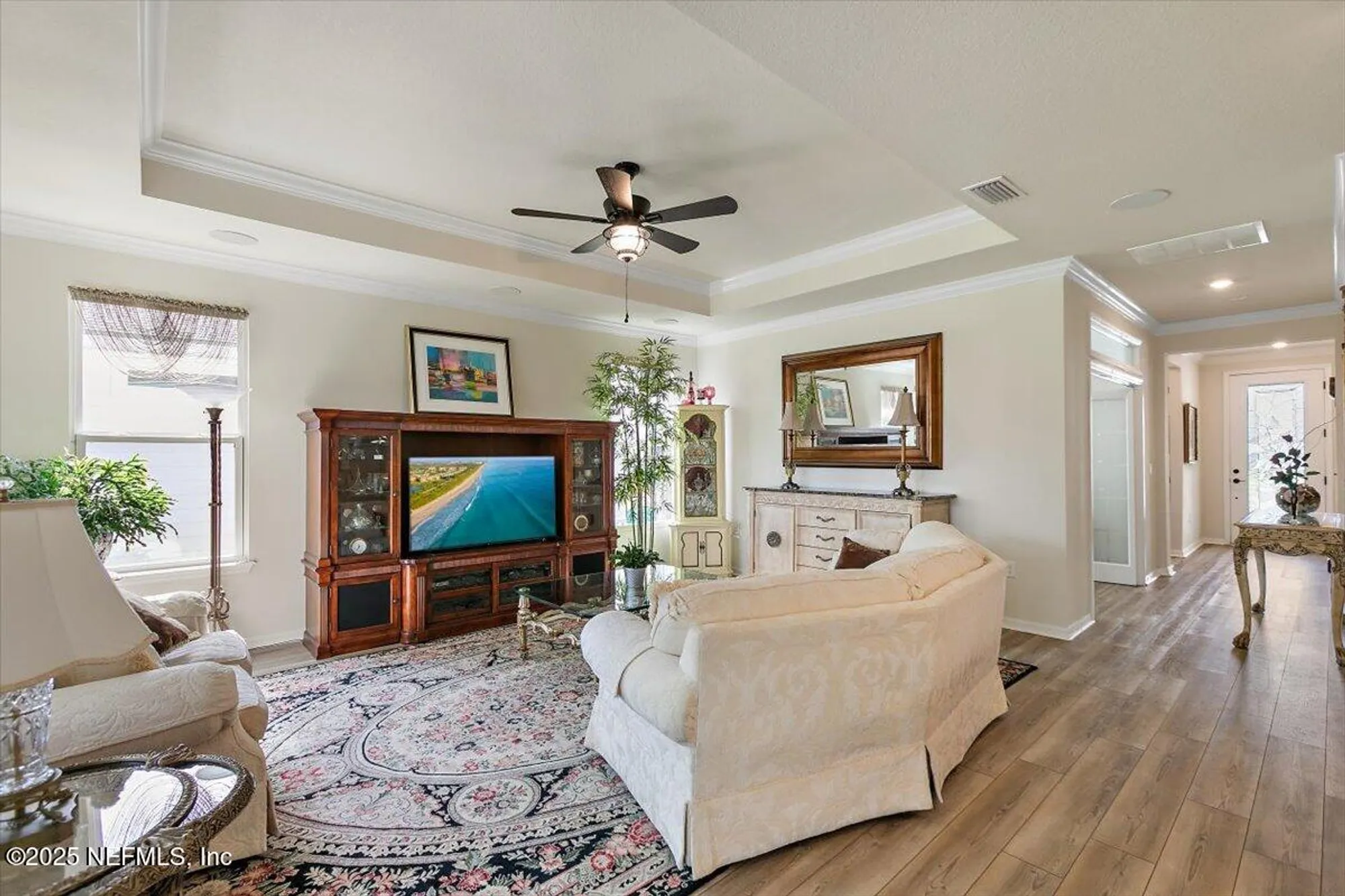 Property Slideshow image 6 of 25 | 10820 town view dr, Jacksonville, FL, 32256