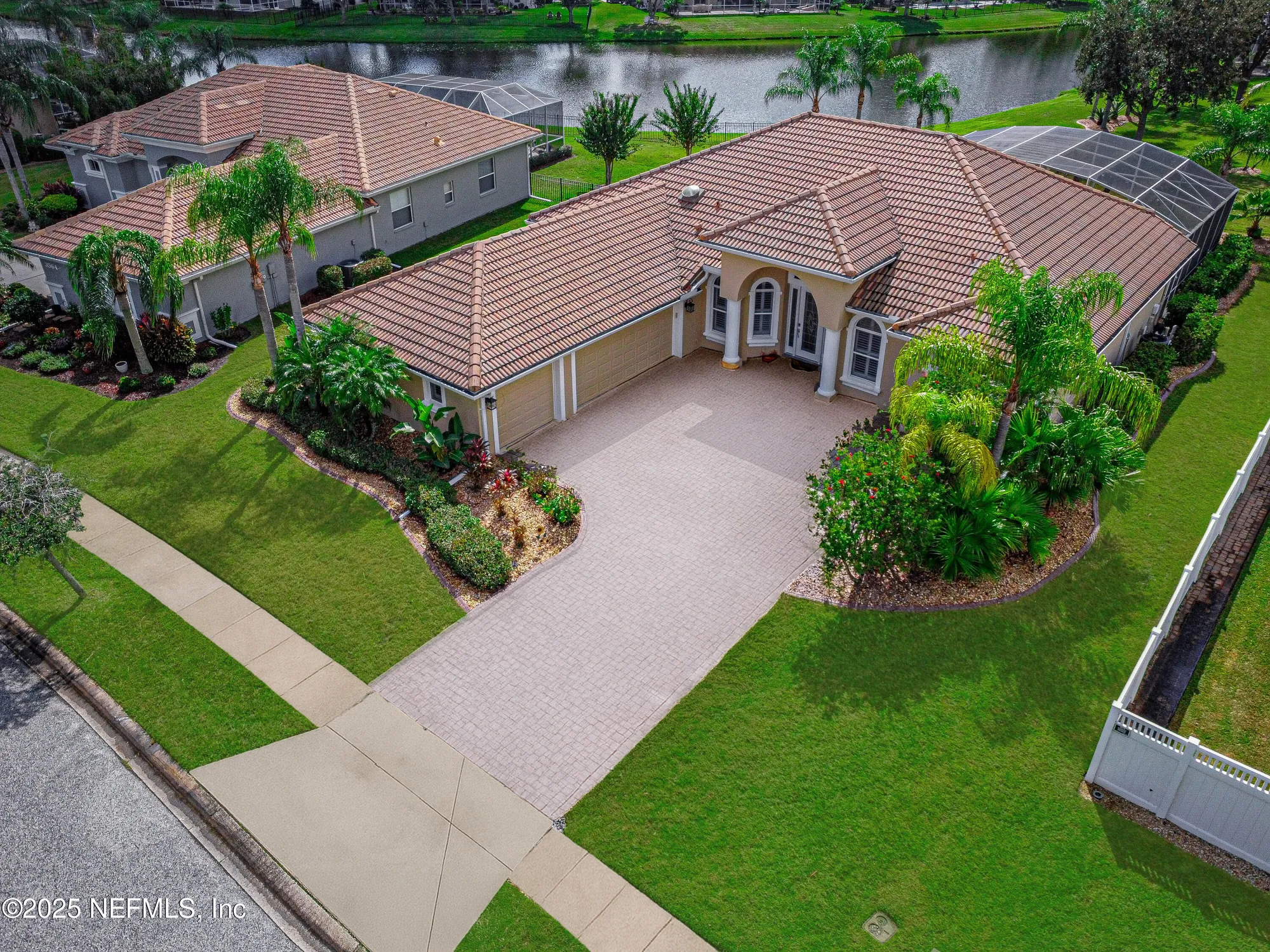 Property Slideshow image 16 of 21 | 3566 maribella dr, New Smyrna Beach, FL, 32168