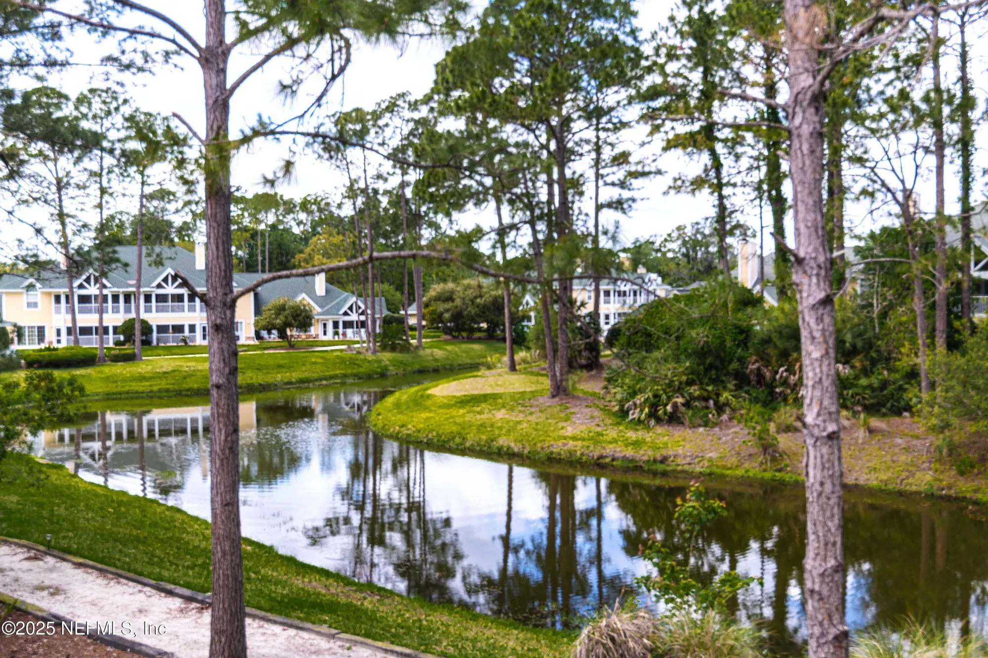 Property Slideshow image 36 of 57 | 125 n champions way unit 323, St Augustine, FL, 32092