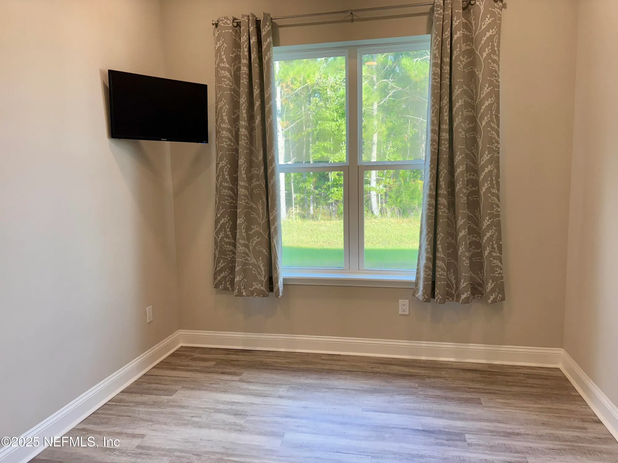 Property Slideshow image 13 of 32 | 4391 sun lily ct, Jacksonville, FL, 32257