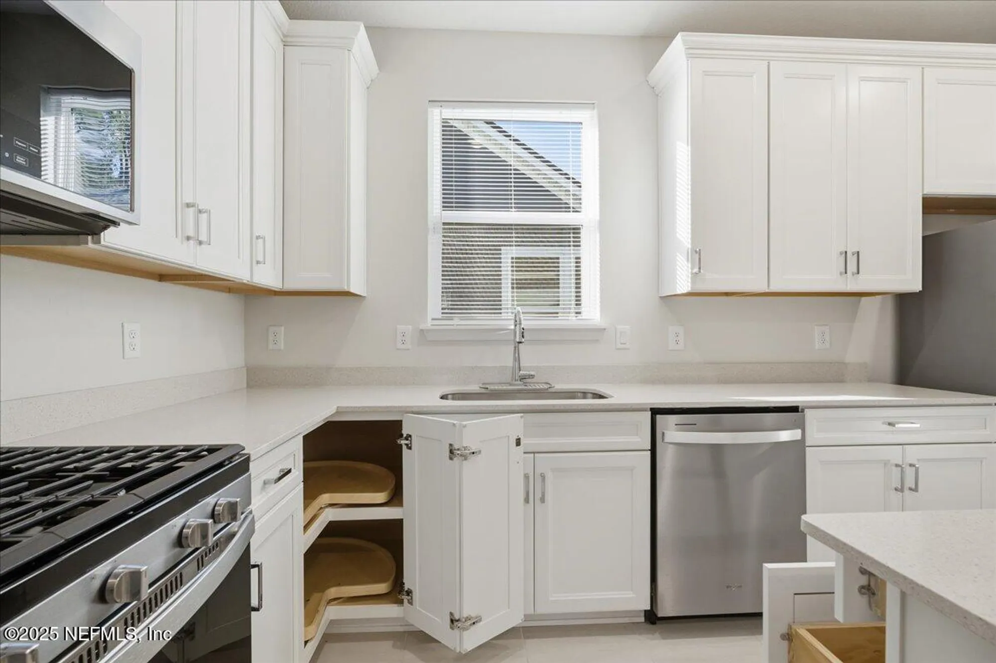 Property Slideshow image 18 of 112 | 91 fairlake cir, St Augustine, FL, 32092