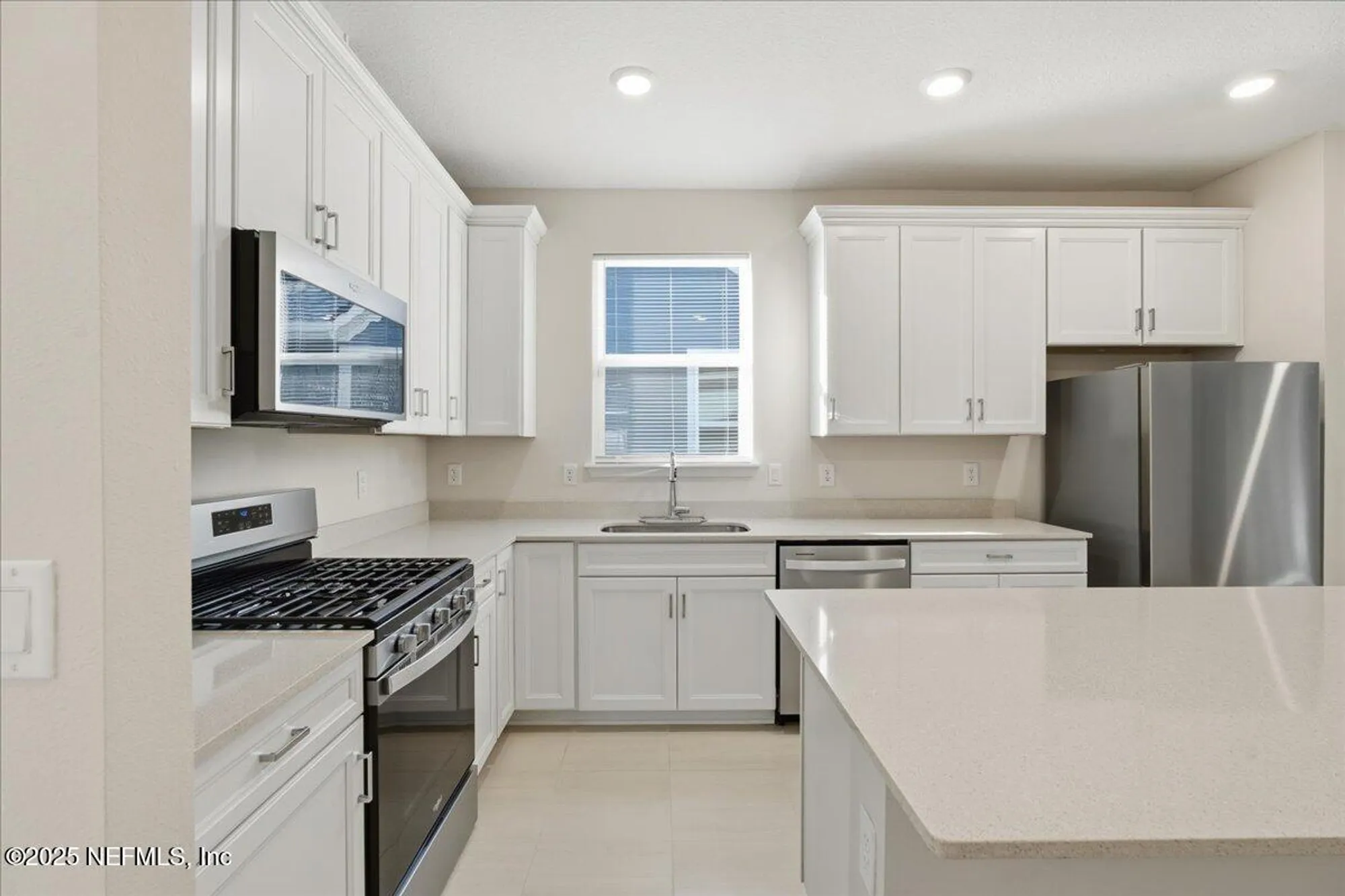 Property Slideshow image 13 of 112 | 91 fairlake cir, St Augustine, FL, 32092