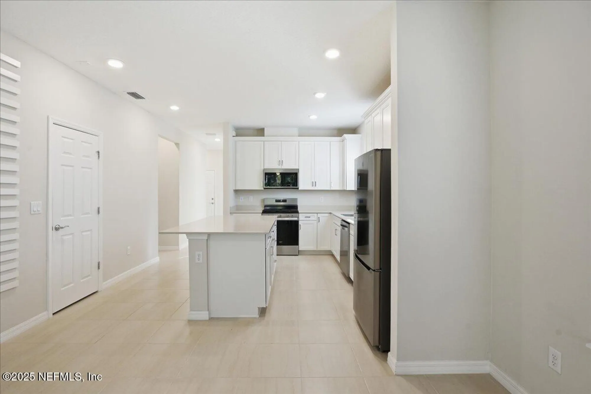 Property Slideshow image 21 of 112 | 91 fairlake cir, St Augustine, FL, 32092