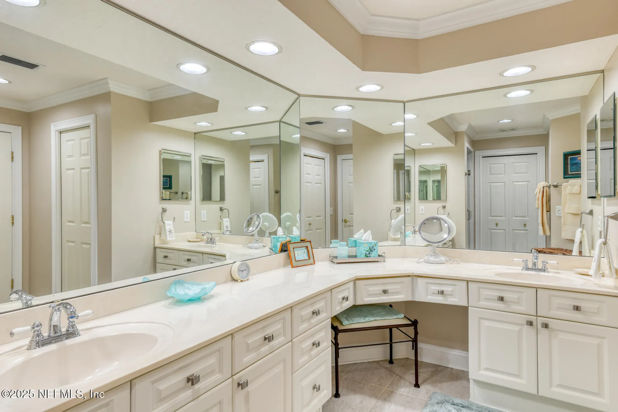 Property Slideshow image 9 of 57 | 125 n champions way unit 323, St Augustine, FL, 32092