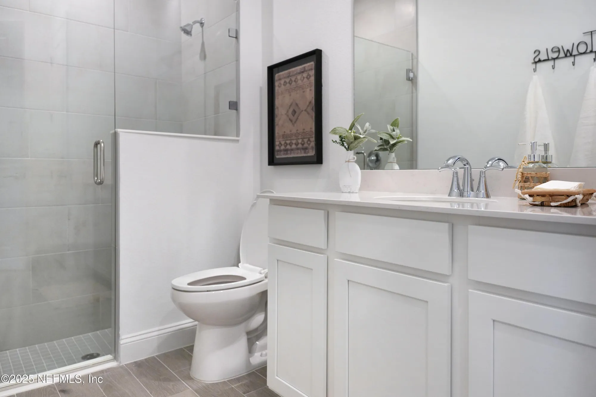 Property Slideshow image 23 of 37 | 407 murphys dr, St Johns, FL, 32259