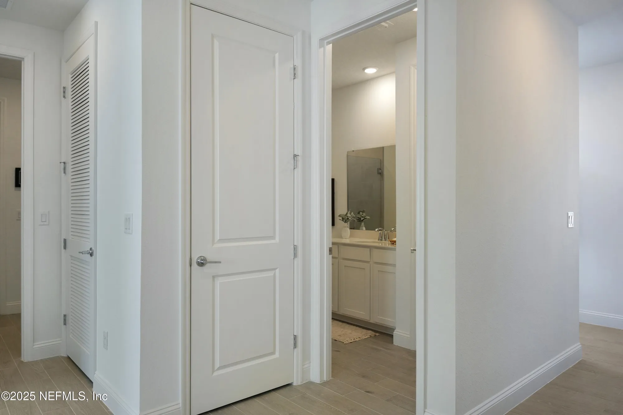 Property Slideshow image 33 of 37 | 407 murphys dr, St Johns, FL, 32259