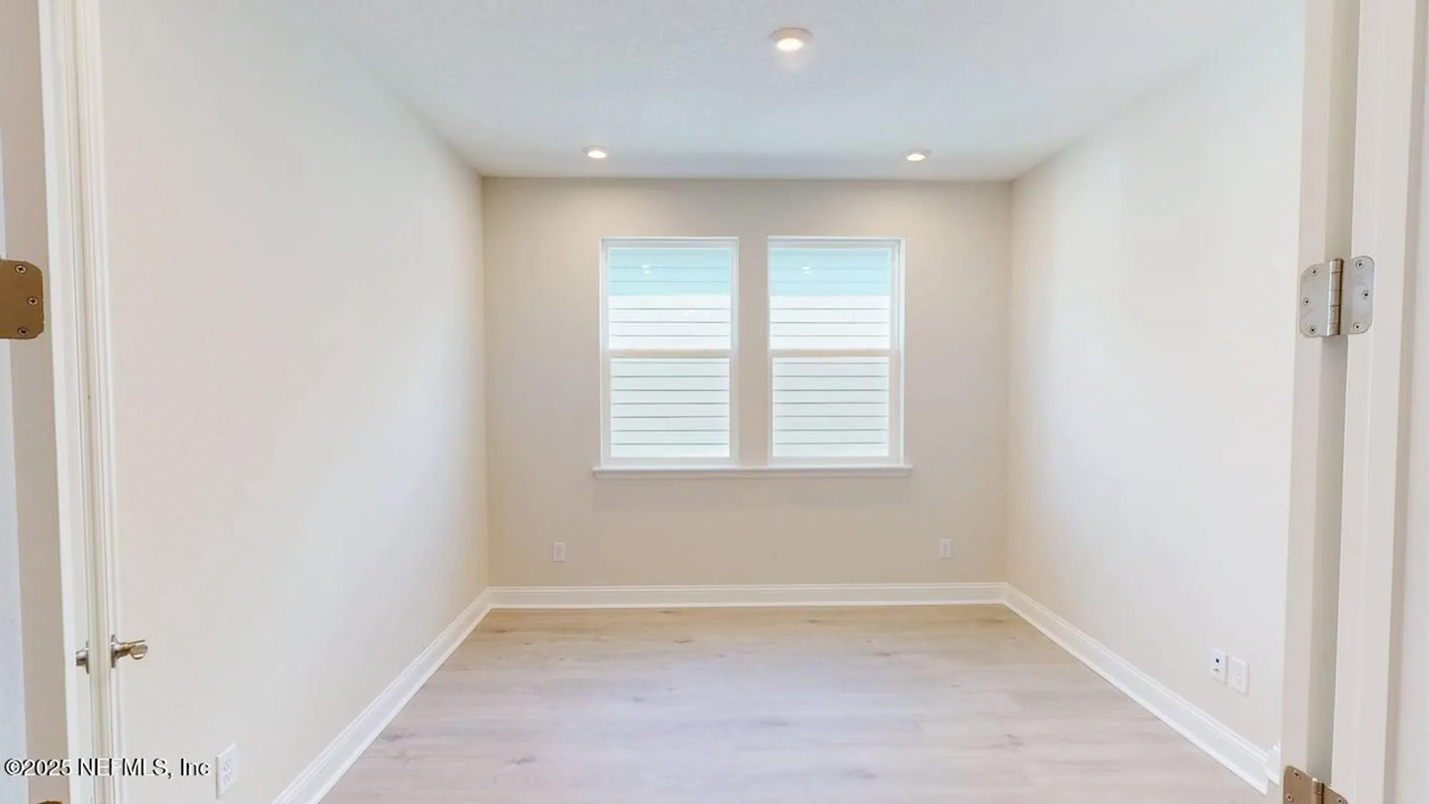 Property Slideshow image 8 of 64 | 240 pelton pl, St Johns, FL, 32259