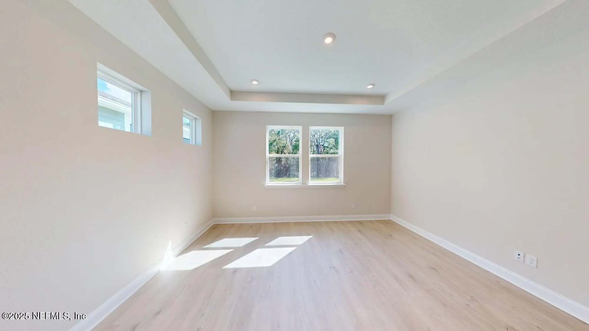 Property Slideshow image 9 of 64 | 240 pelton pl, St Johns, FL, 32259