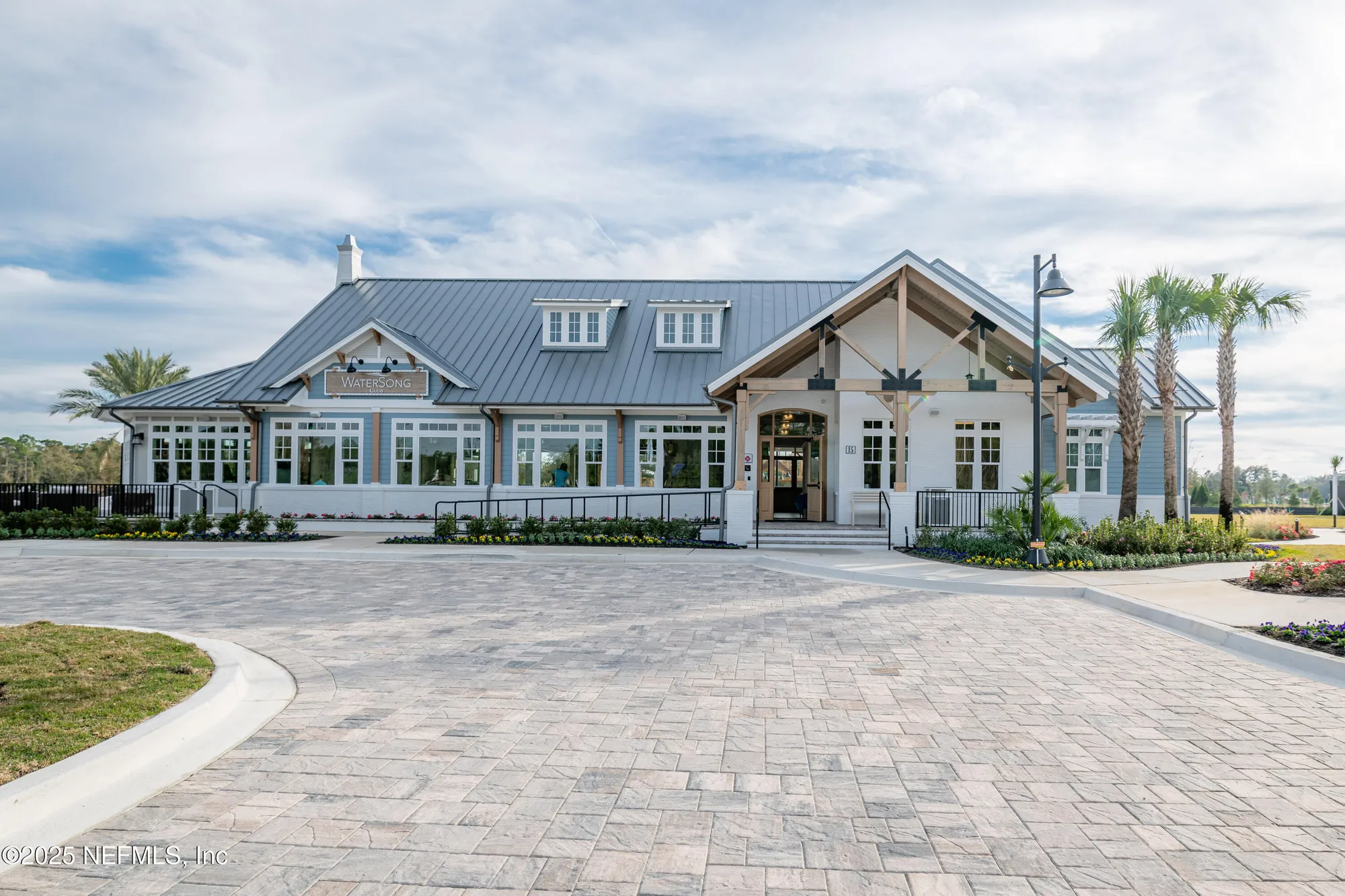 Property Slideshow image 4 of 53 | 727 juniper hills dr, St Johns, FL, 32259