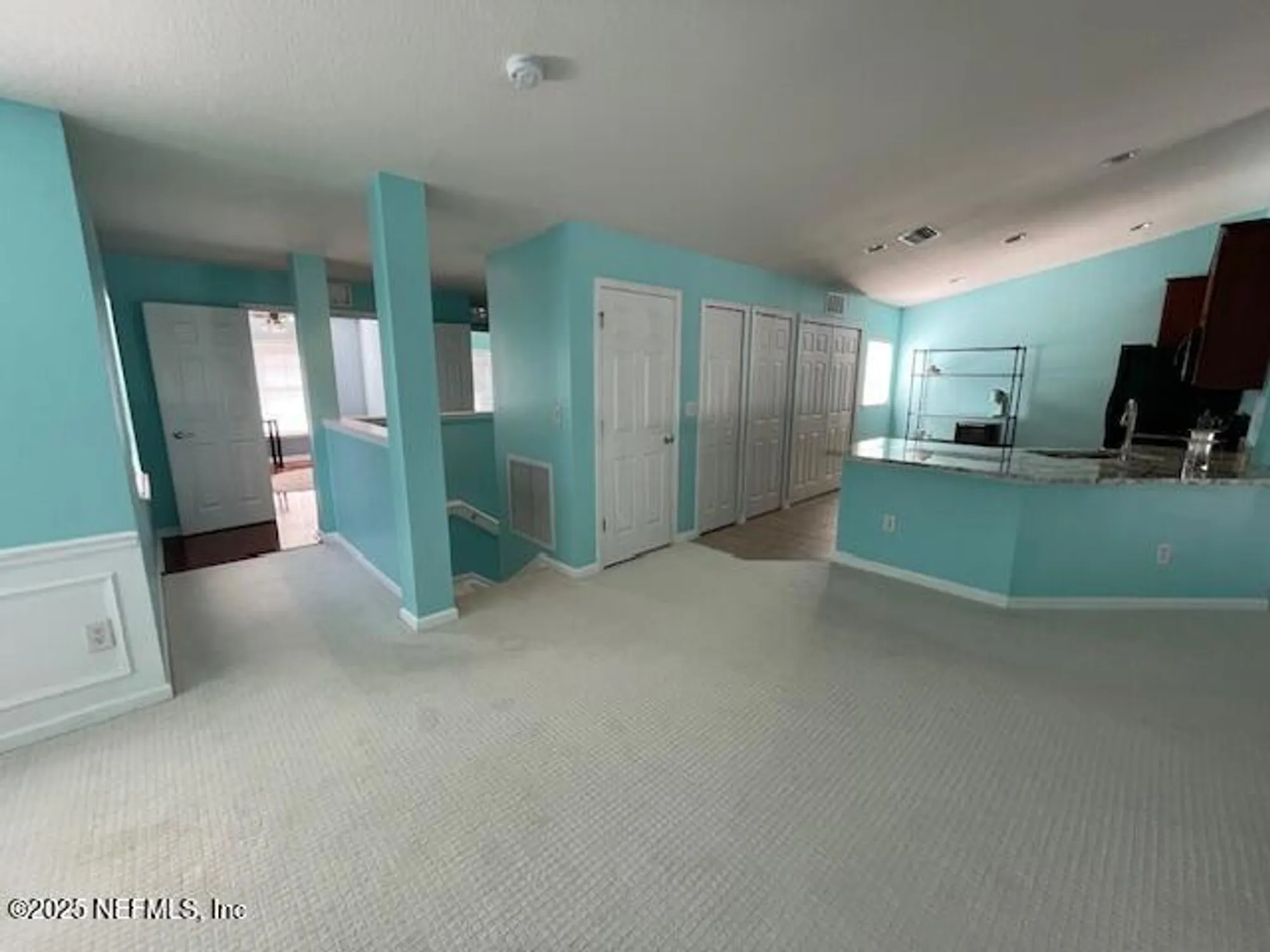 Property Slideshow image 29 of 38 | 11890 surfbird cir 42e, Jacksonville, FL, 32256