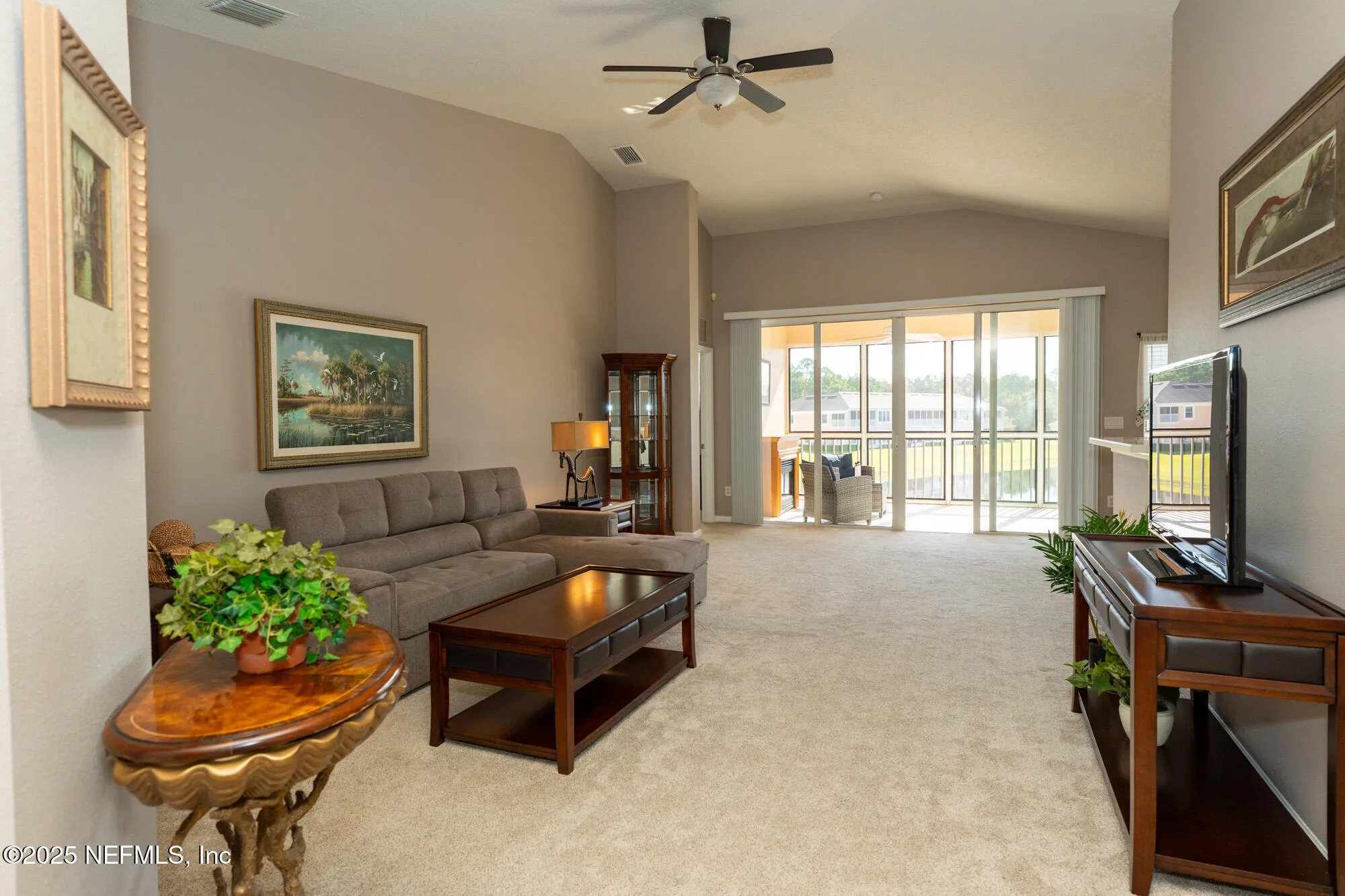 Property Slideshow image 7 of 48 | 11873 surfbird cir 9h, Jacksonville, FL, 32256