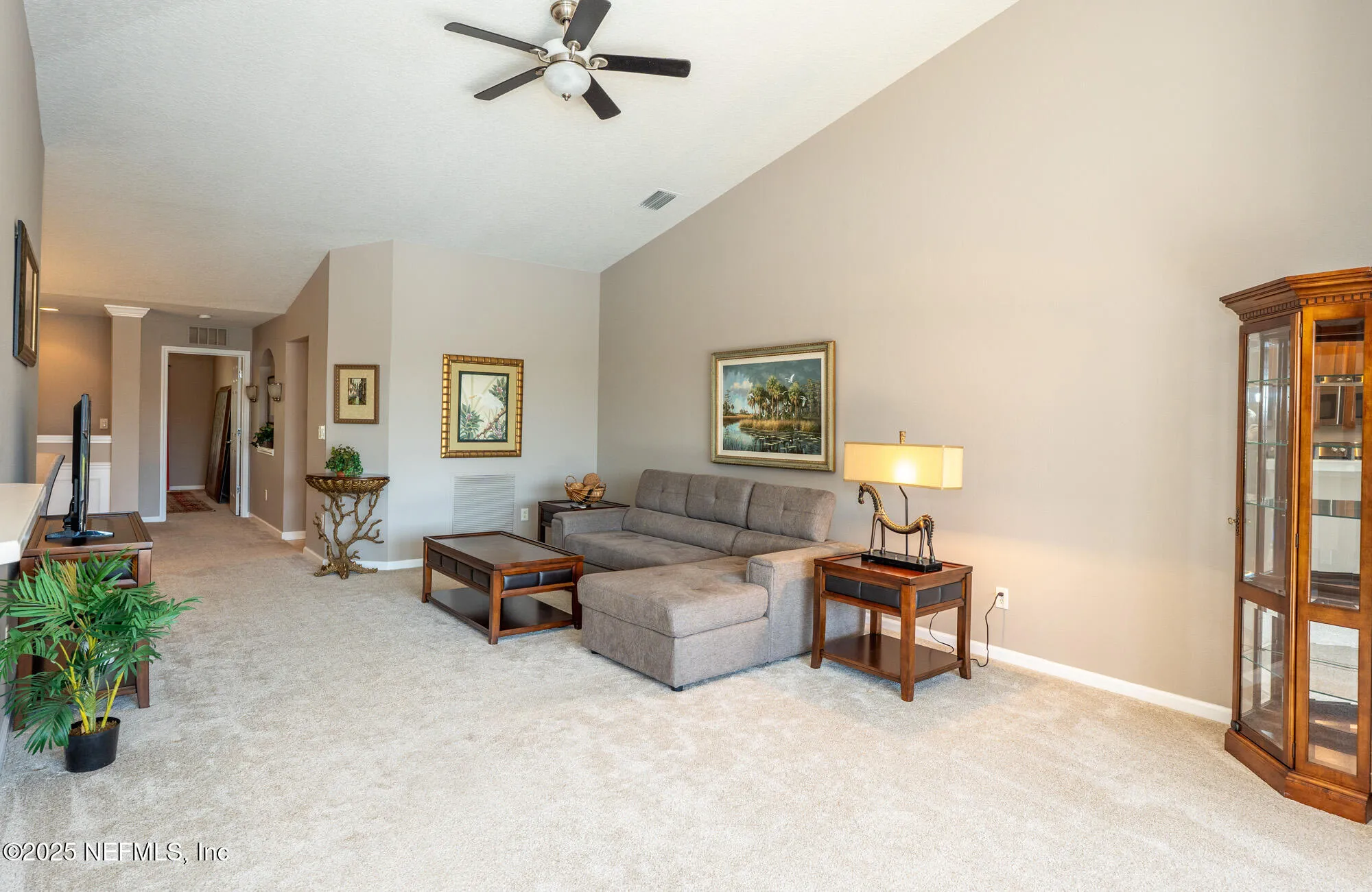 Property Slideshow image 9 of 48 | 11873 surfbird cir 9h, Jacksonville, FL, 32256