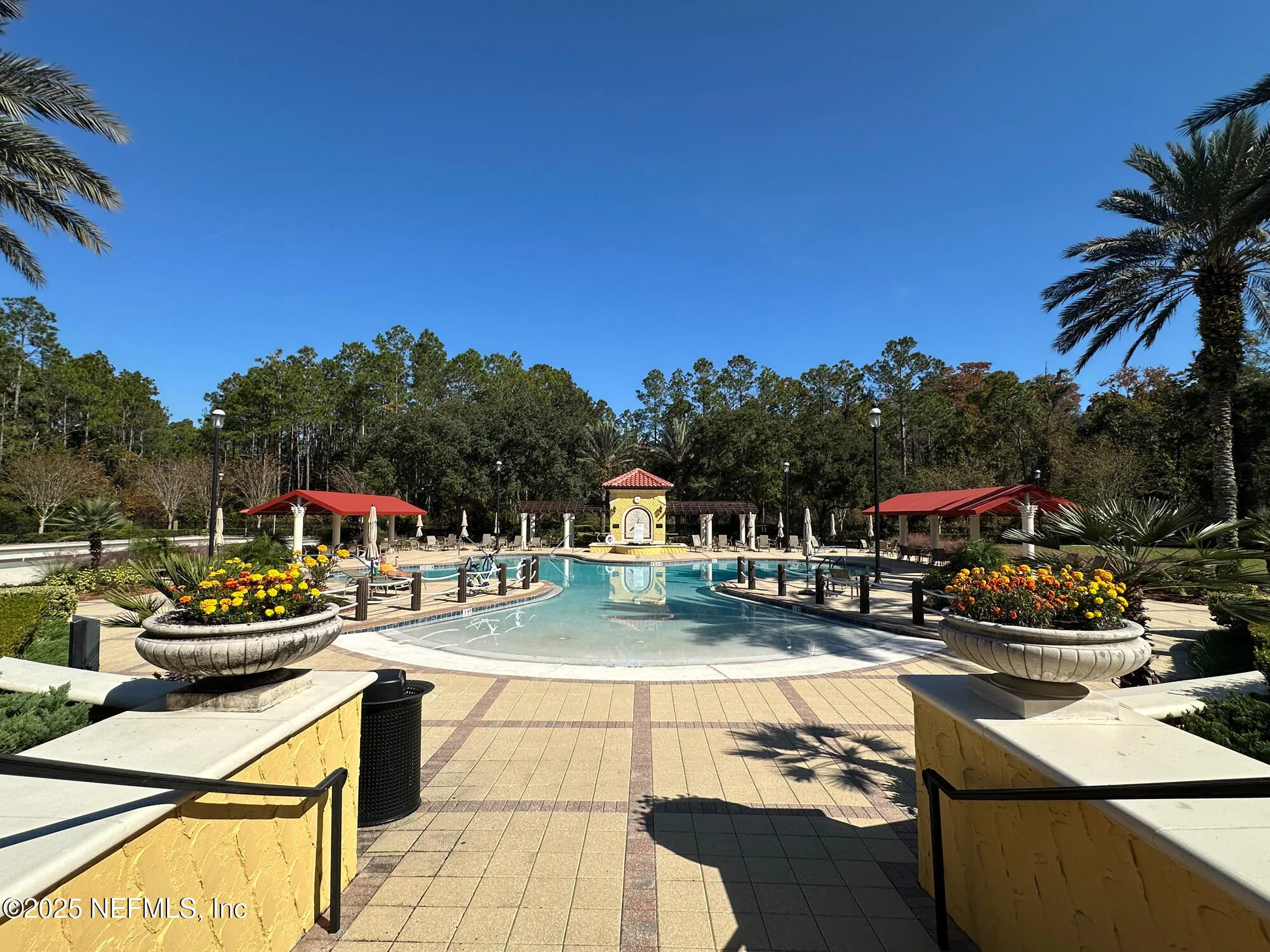 Property Slideshow image 44 of 48 | 11873 surfbird cir 9h, Jacksonville, FL, 32256