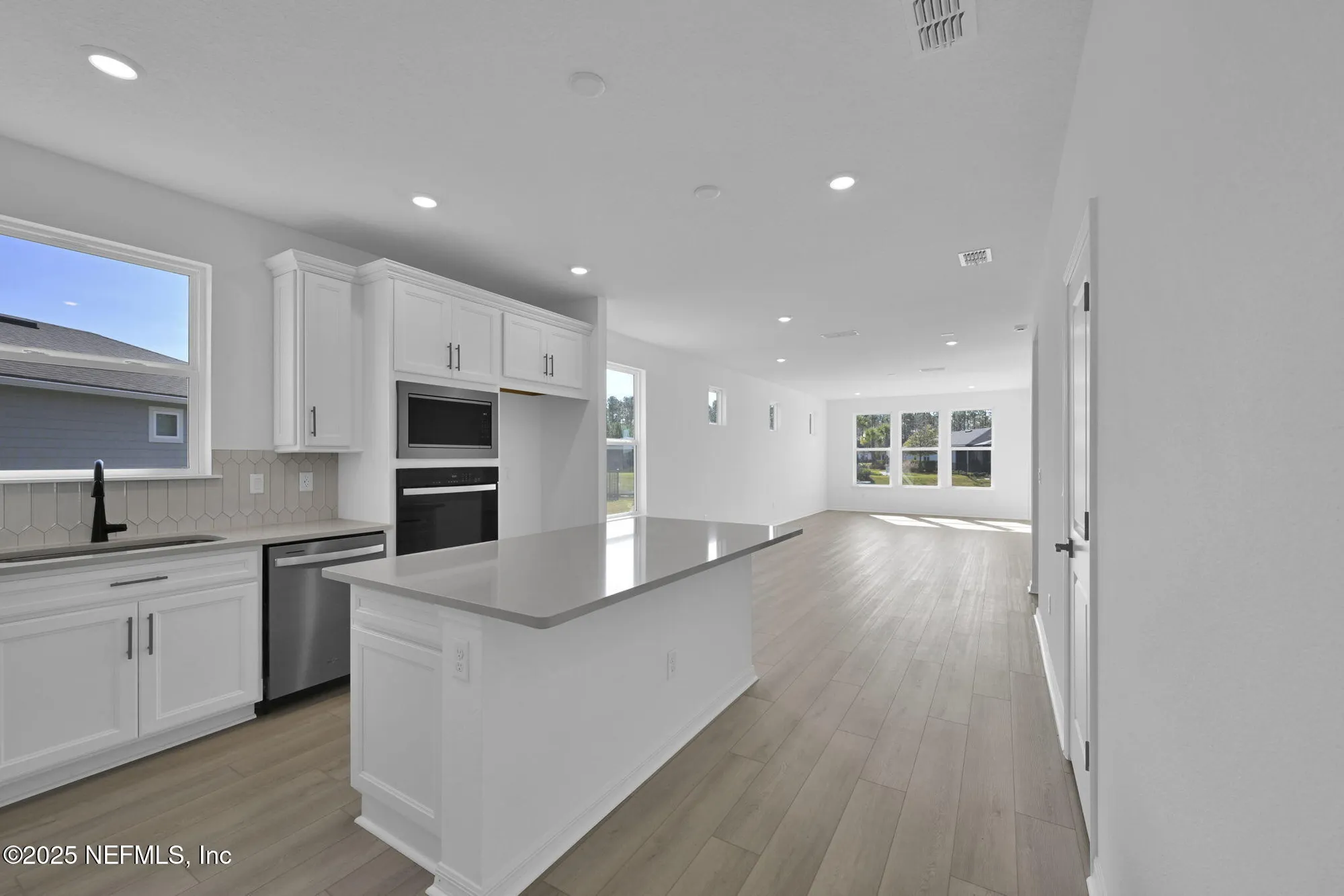 Property Slideshow image 7 of 43 | 531 goodwill ct, Yulee, FL, 32097