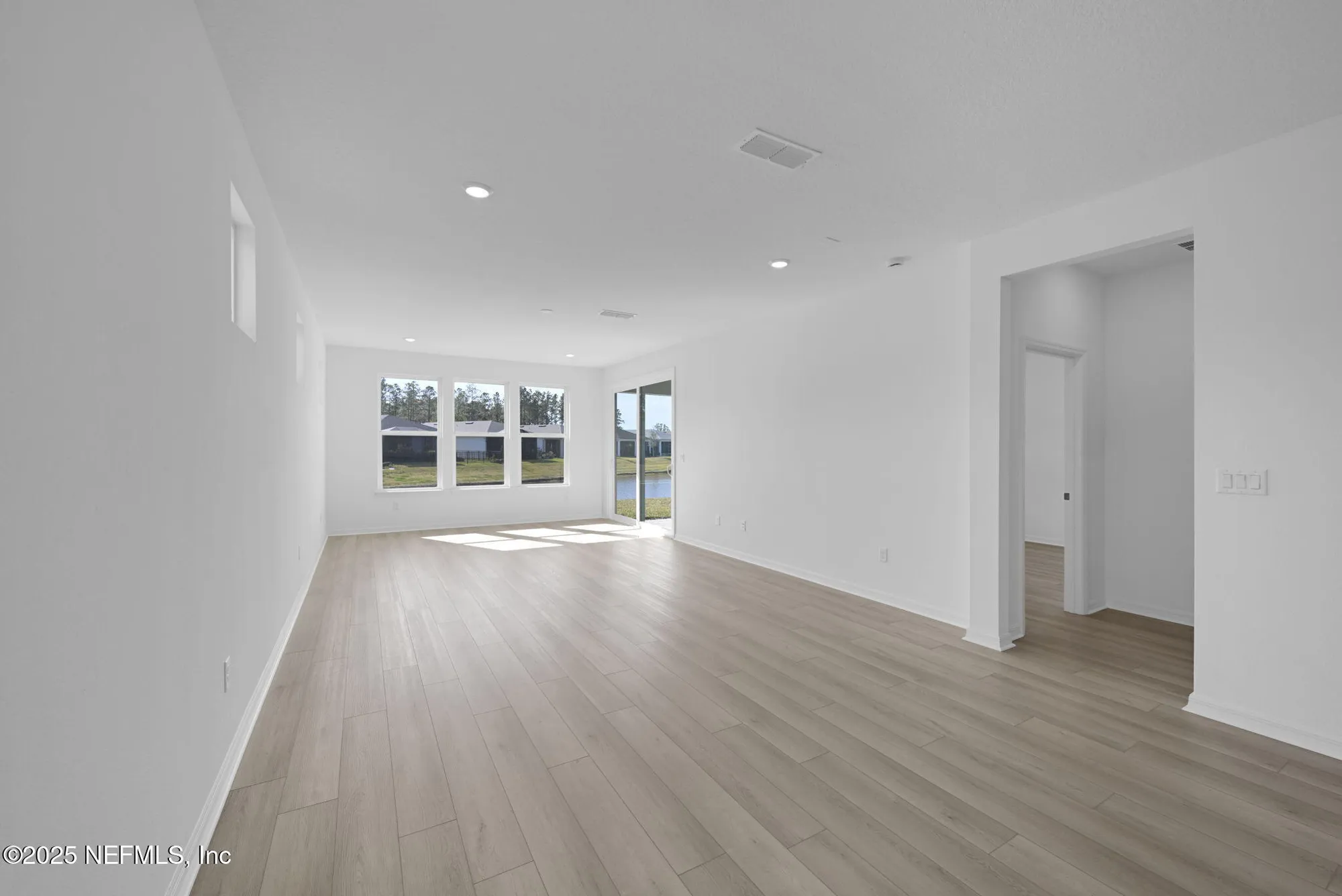 Property Slideshow image 9 of 43 | 531 goodwill ct, Yulee, FL, 32097