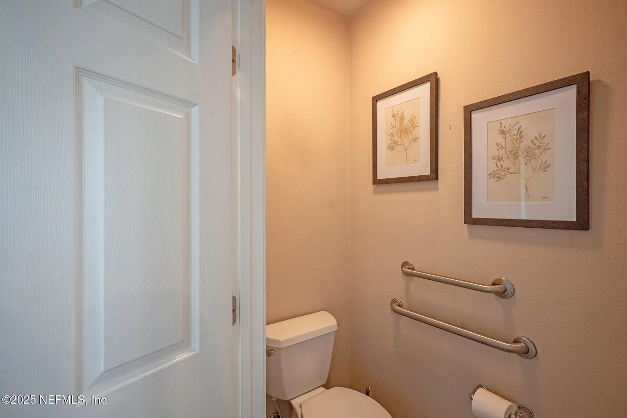 Property Slideshow image 38 of 103 | 9197 sweet berry ct, Jacksonville, FL, 32256