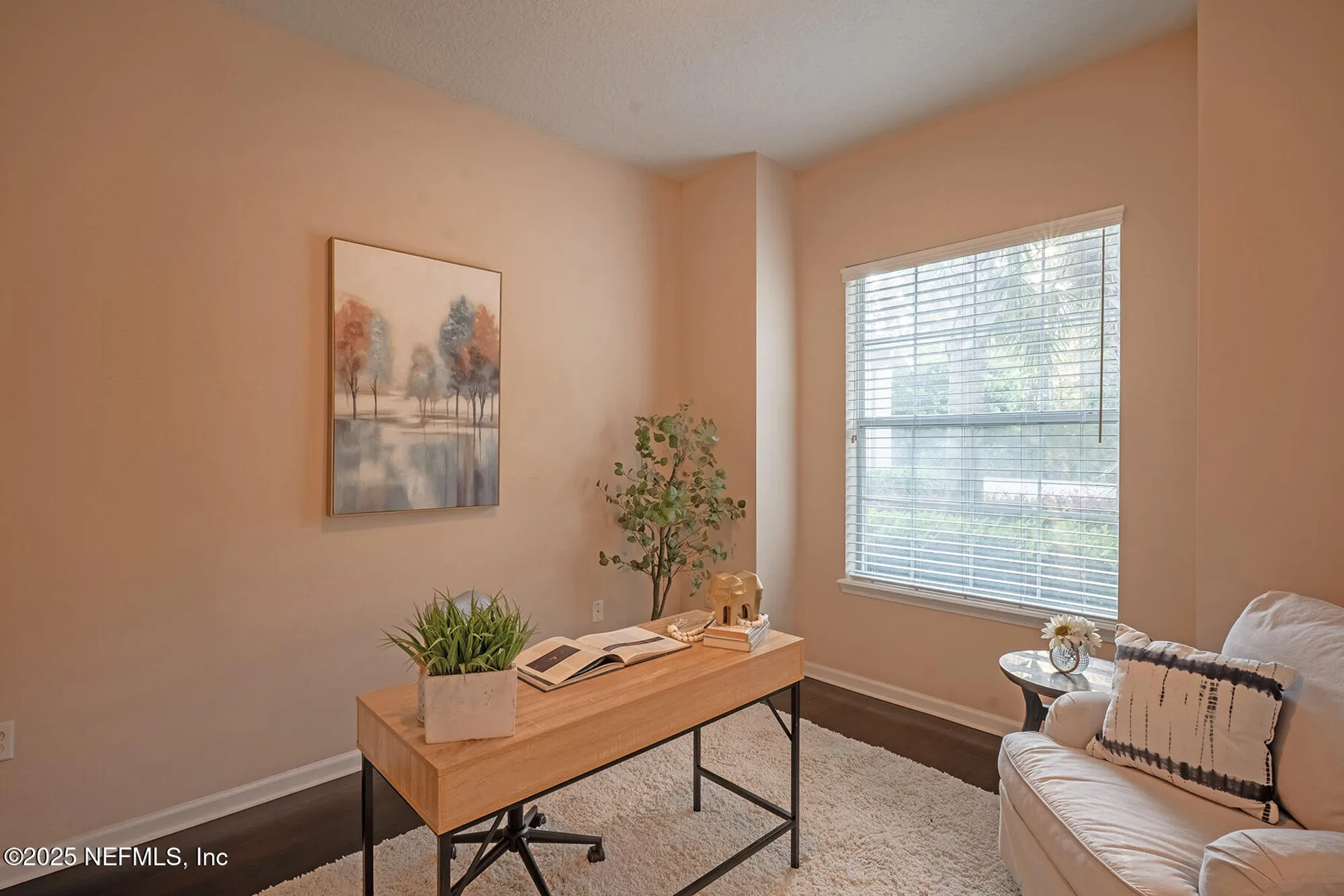 Property Slideshow image 11 of 103 | 9197 sweet berry ct, Jacksonville, FL, 32256