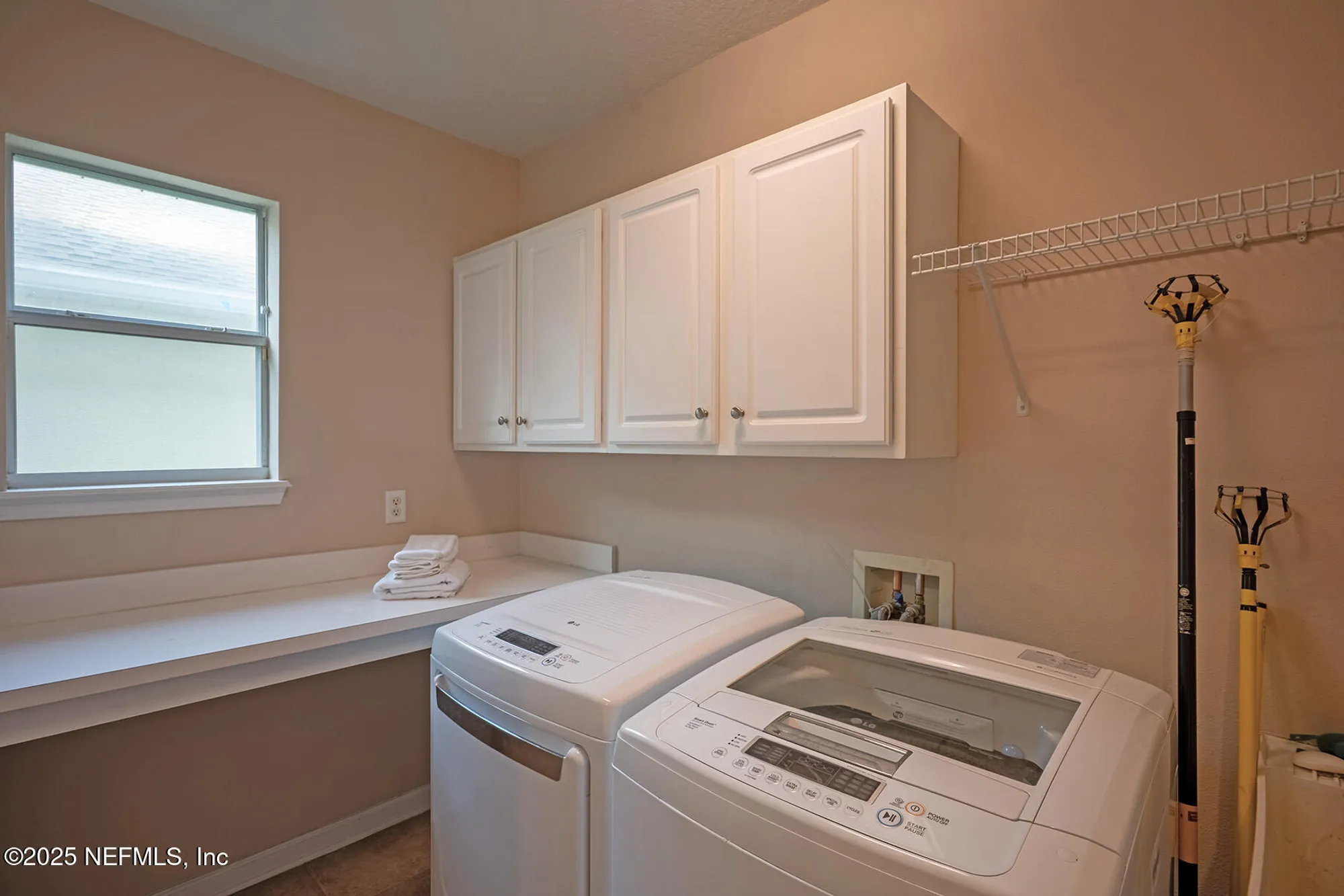 Property Slideshow image 48 of 103 | 9197 sweet berry ct, Jacksonville, FL, 32256