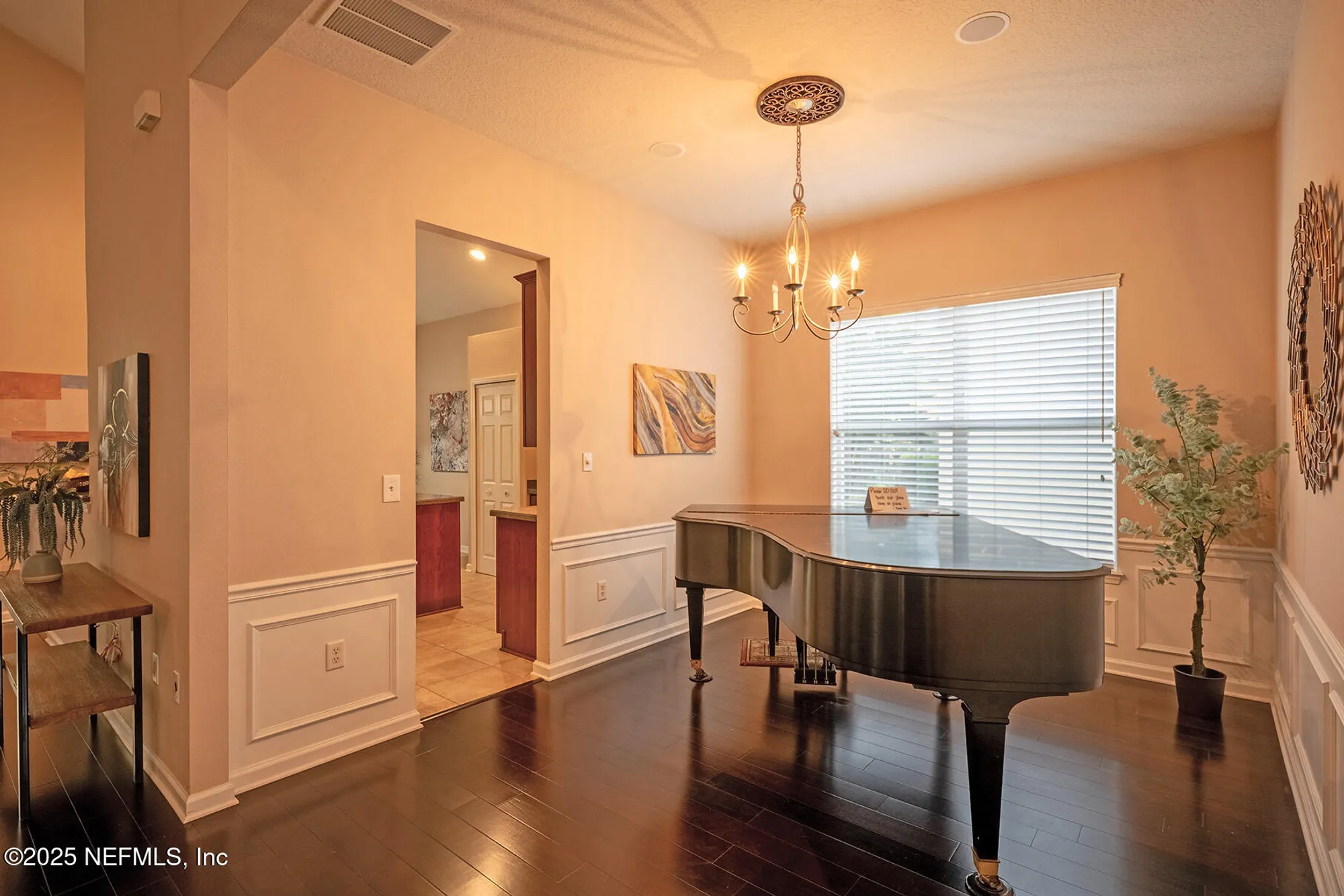 Property Slideshow image 14 of 103 | 9197 sweet berry ct, Jacksonville, FL, 32256