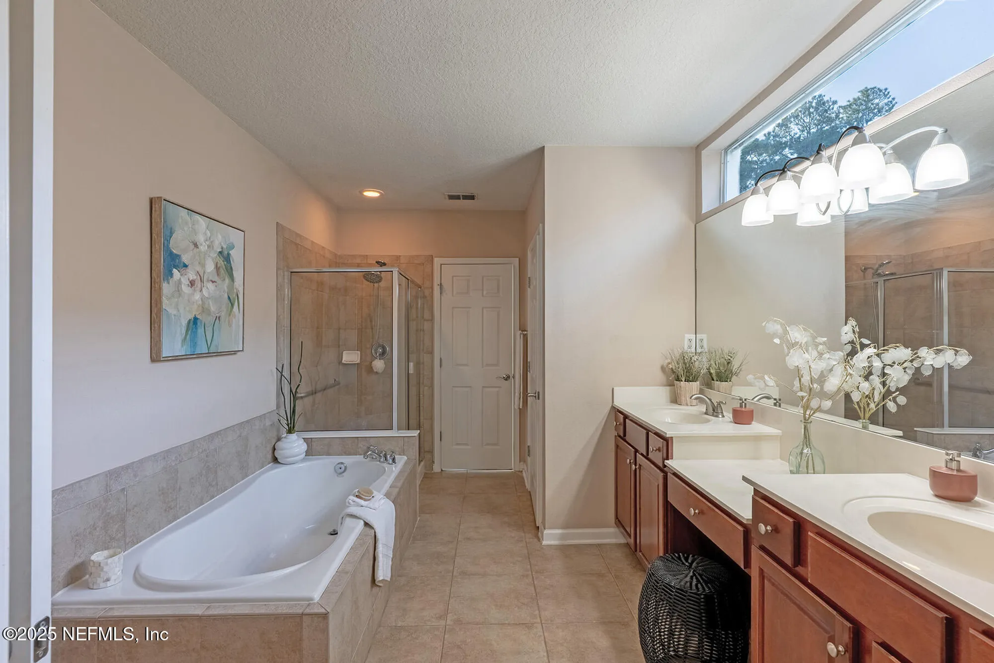 Property Slideshow image 35 of 103 | 9197 sweet berry ct, Jacksonville, FL, 32256