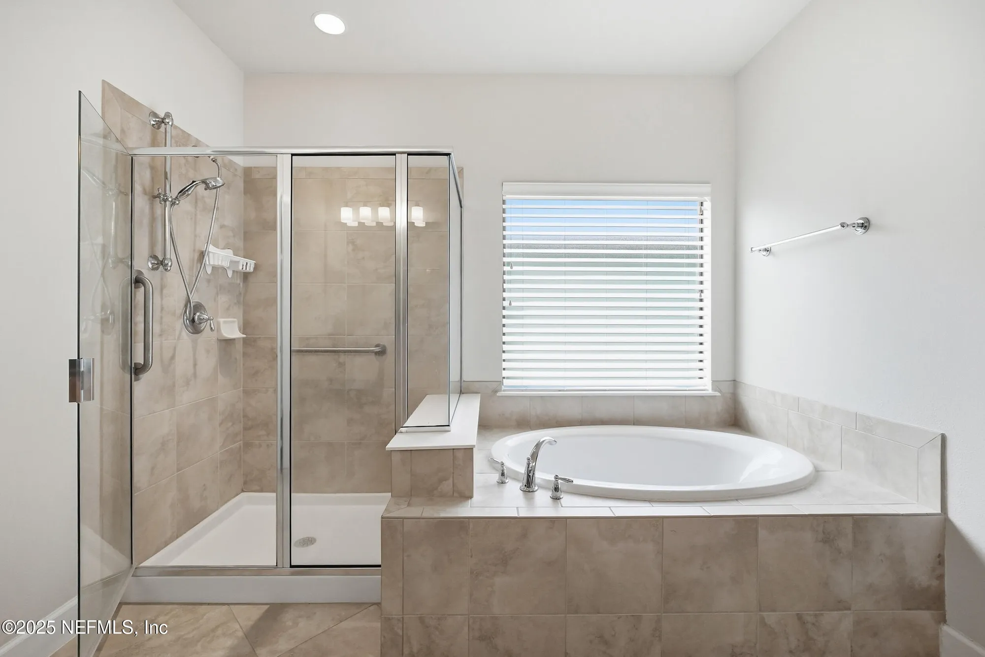 Property Slideshow image 25 of 70 | 724 wandering woods way, Ponte Vedra, FL, 32081