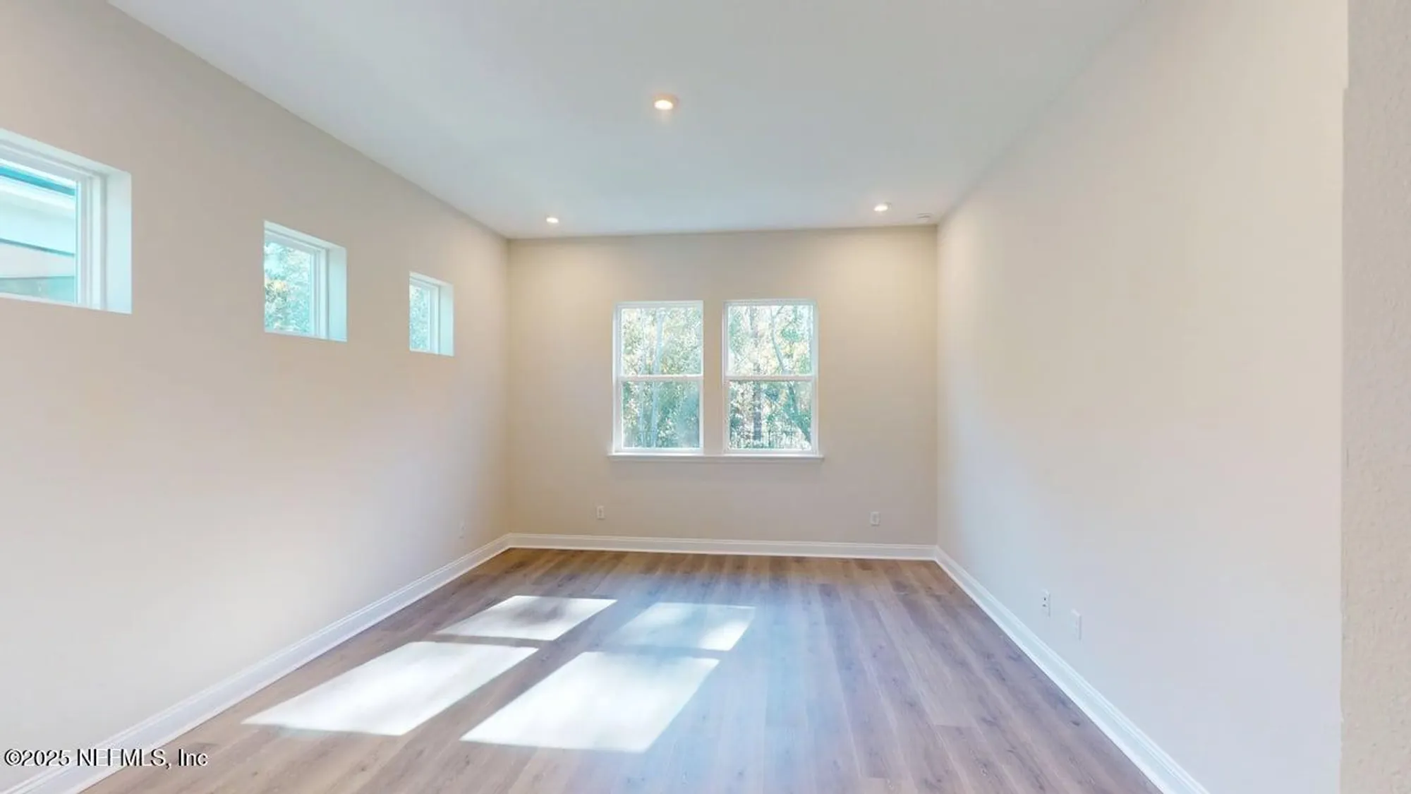 Property Slideshow image 5 of 63 | 250 pelton pl, St Johns, FL, 32259