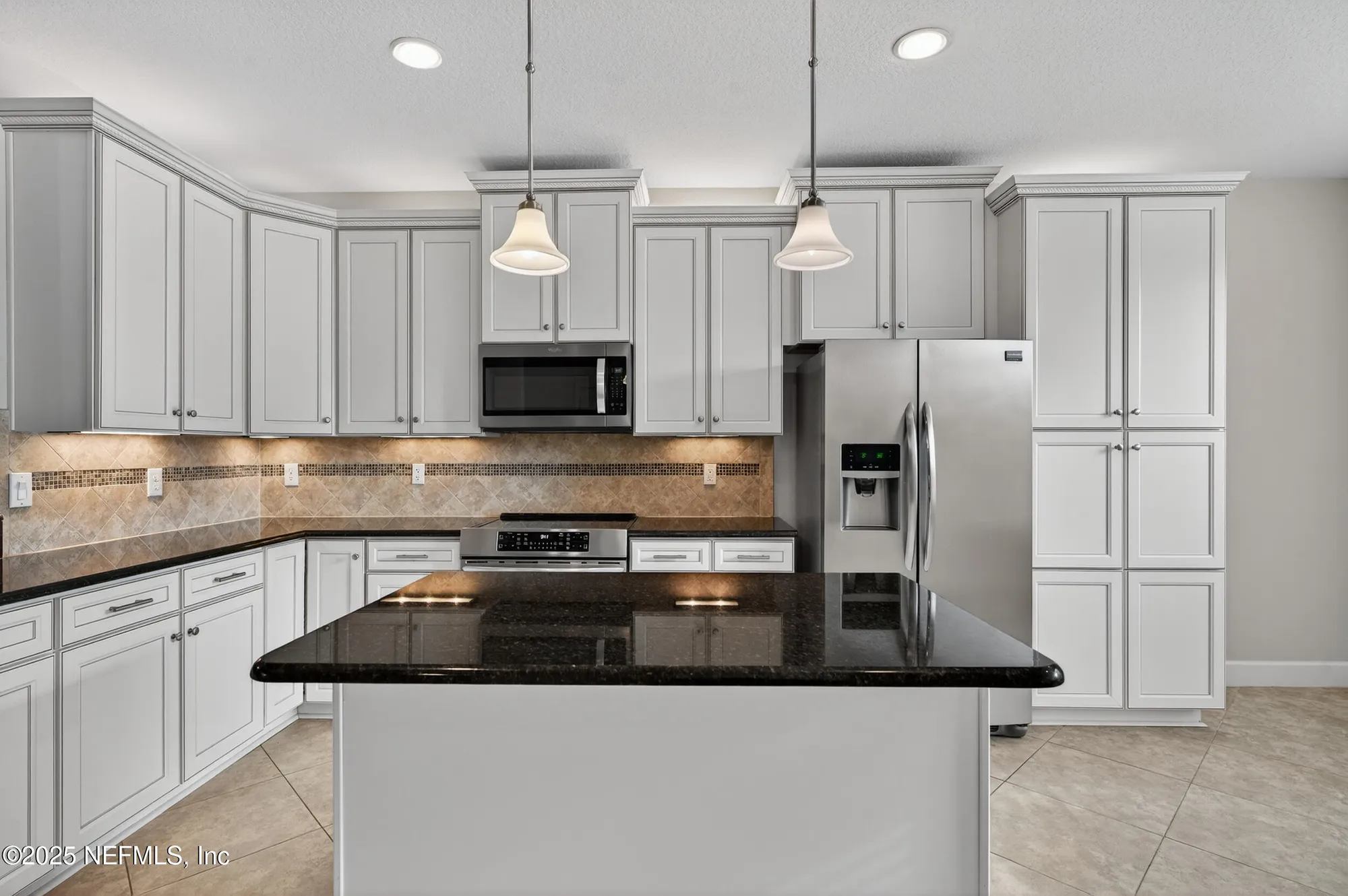 Property Slideshow image 15 of 86 | 203 woodhurst dr, Ponte Vedra, FL, 32081