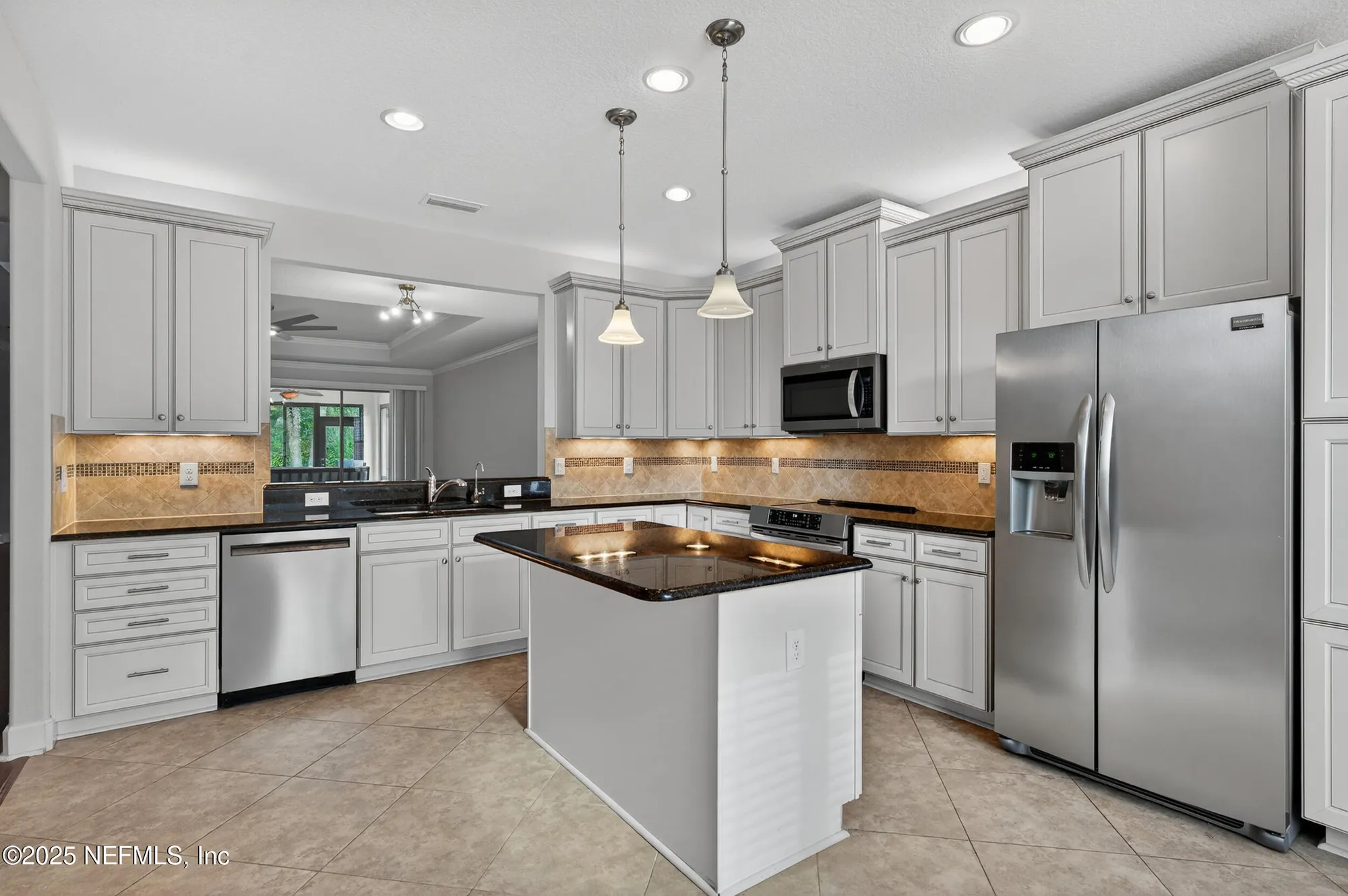 Property Slideshow image 14 of 86 | 203 woodhurst dr, Ponte Vedra, FL, 32081