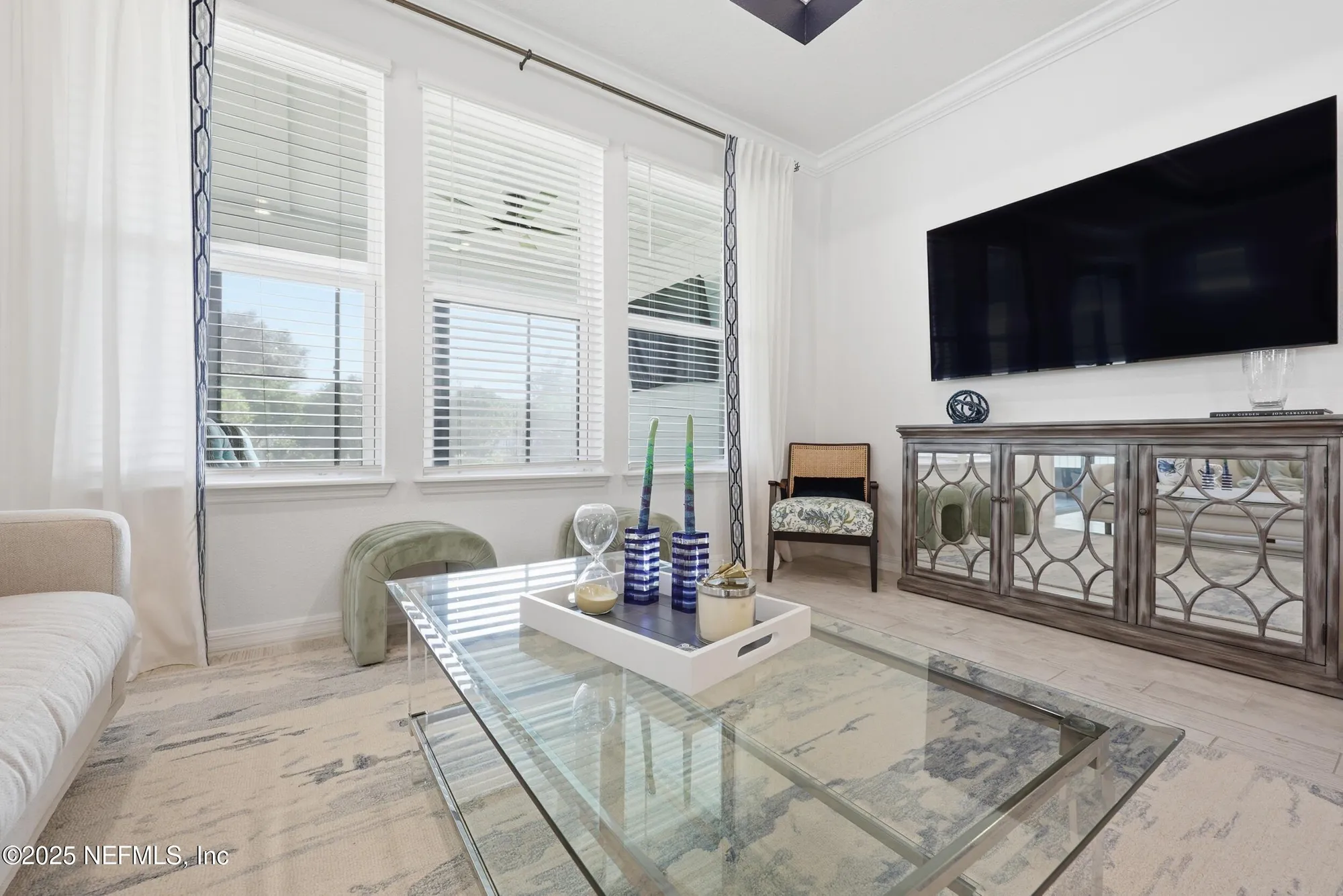 Property Slideshow image 9 of 55 | 11130 town view ct, Jacksonville, FL, 32256