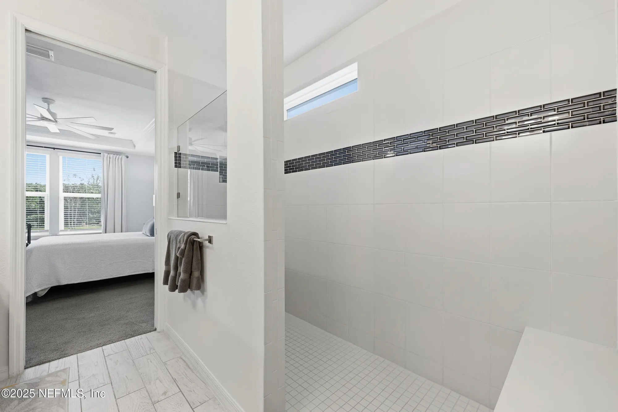 Property Slideshow image 21 of 55 | 11130 town view ct, Jacksonville, FL, 32256