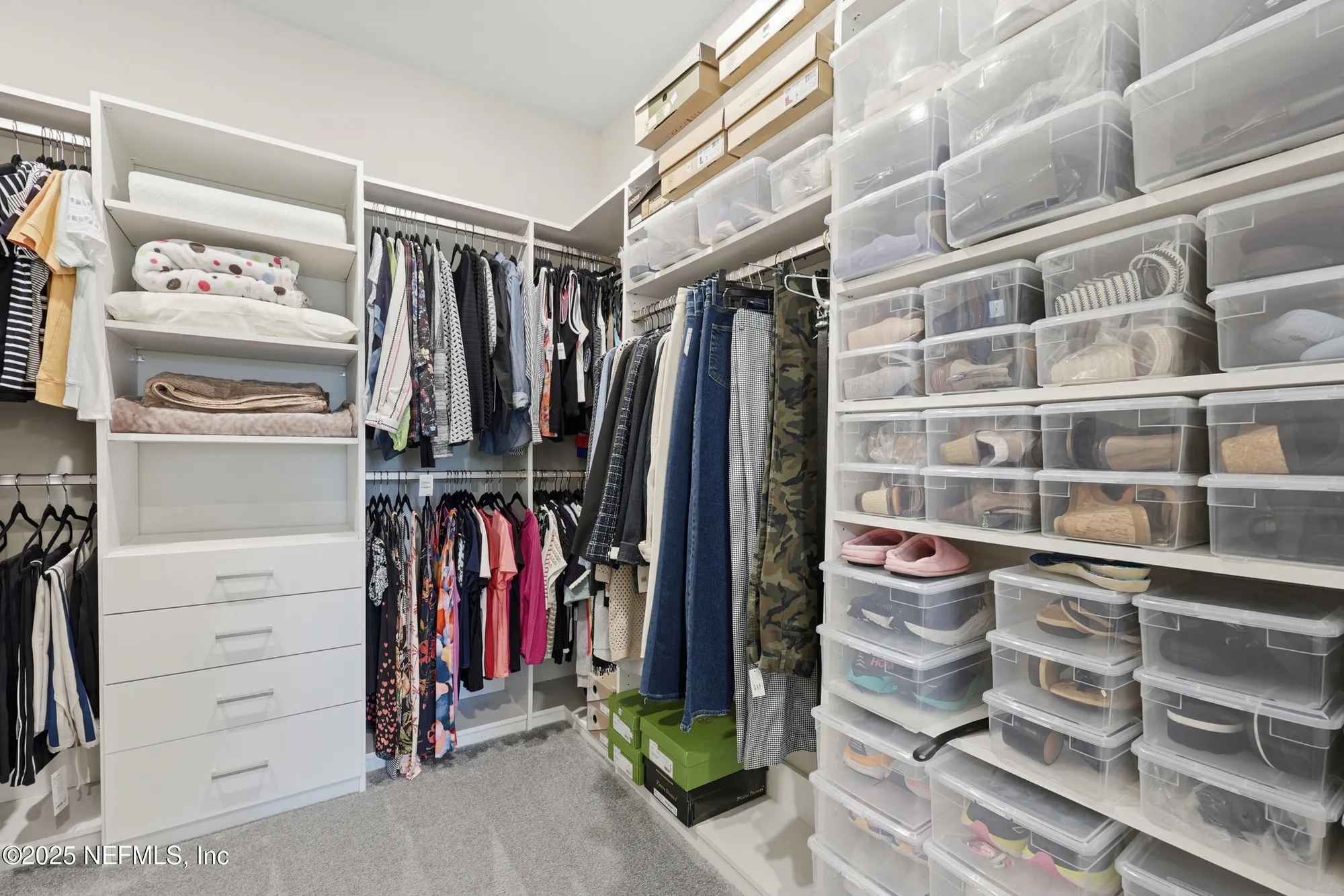 Property Slideshow image 22 of 55 | 11130 town view ct, Jacksonville, FL, 32256