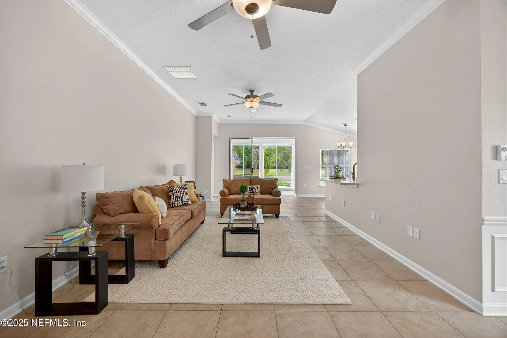 Property Slideshow image 14 of 50 | 9133 sweet tree trl, Jacksonville, FL, 32256