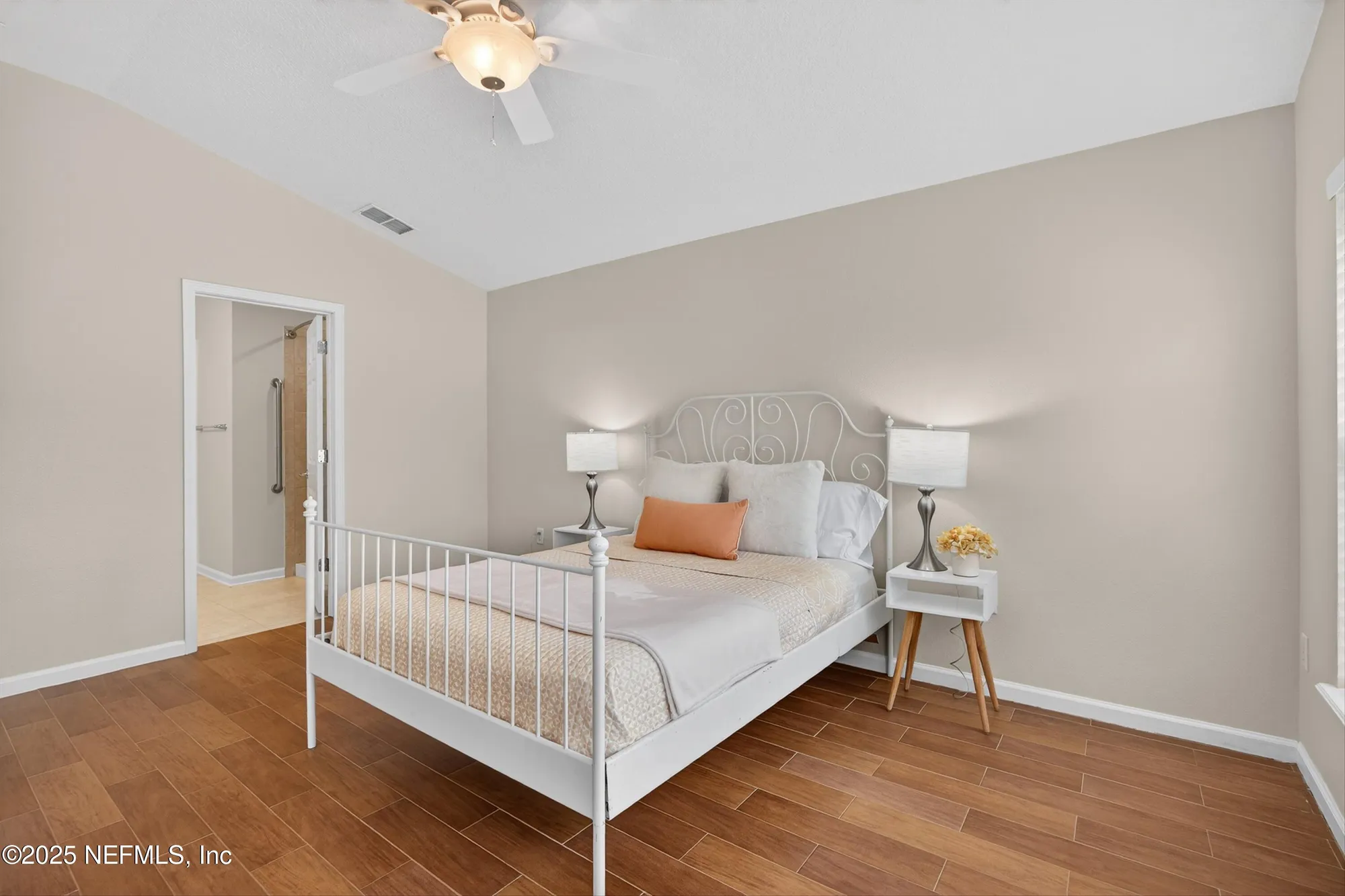 Property Slideshow image 20 of 50 | 9133 sweet tree trl, Jacksonville, FL, 32256