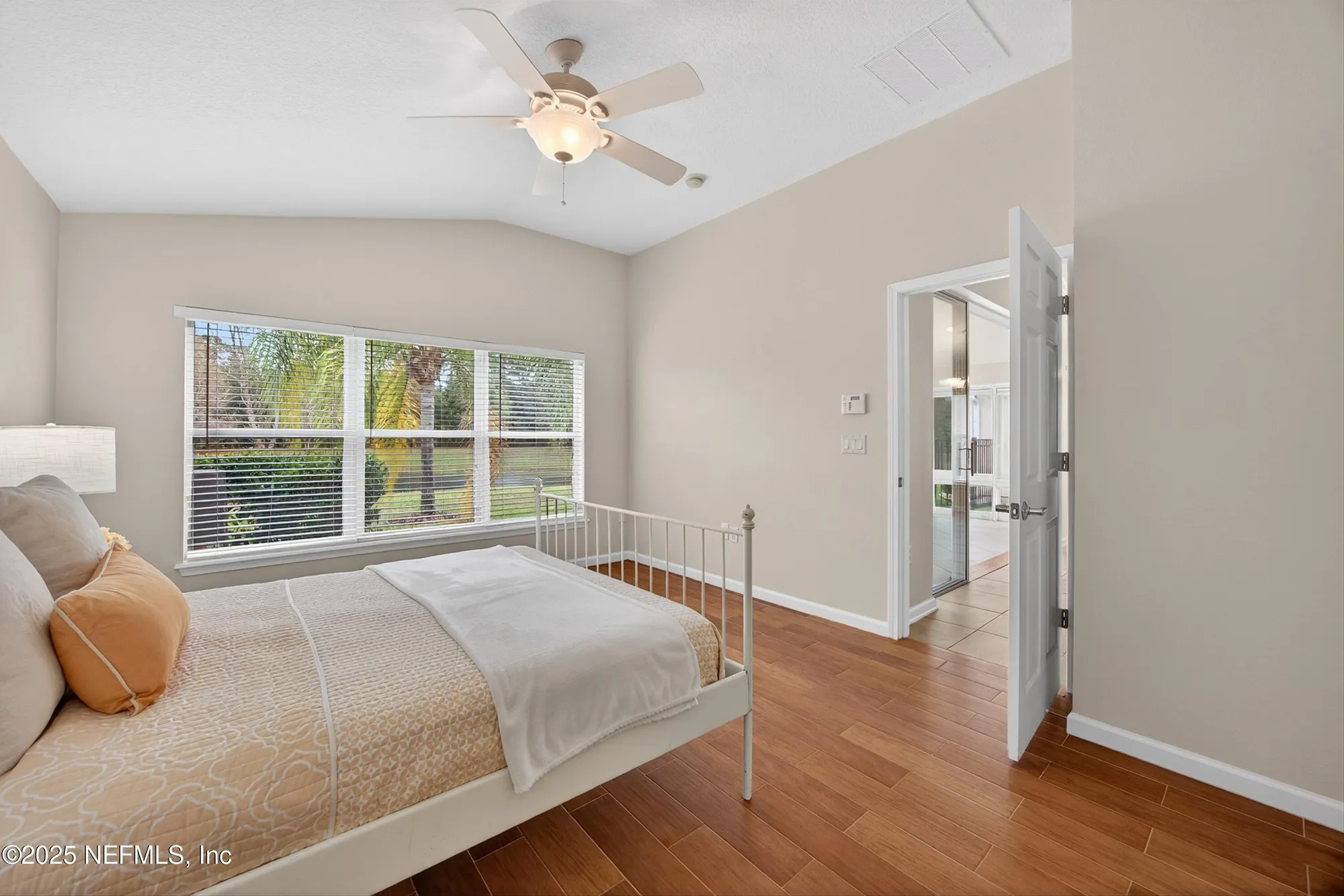 Property Slideshow image 23 of 50 | 9133 sweet tree trl, Jacksonville, FL, 32256
