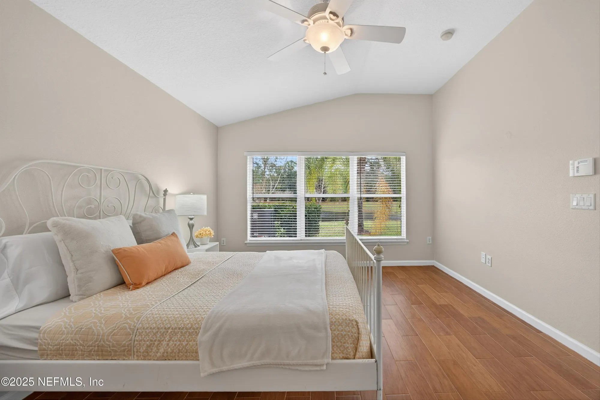 Property Slideshow image 21 of 50 | 9133 sweet tree trl, Jacksonville, FL, 32256