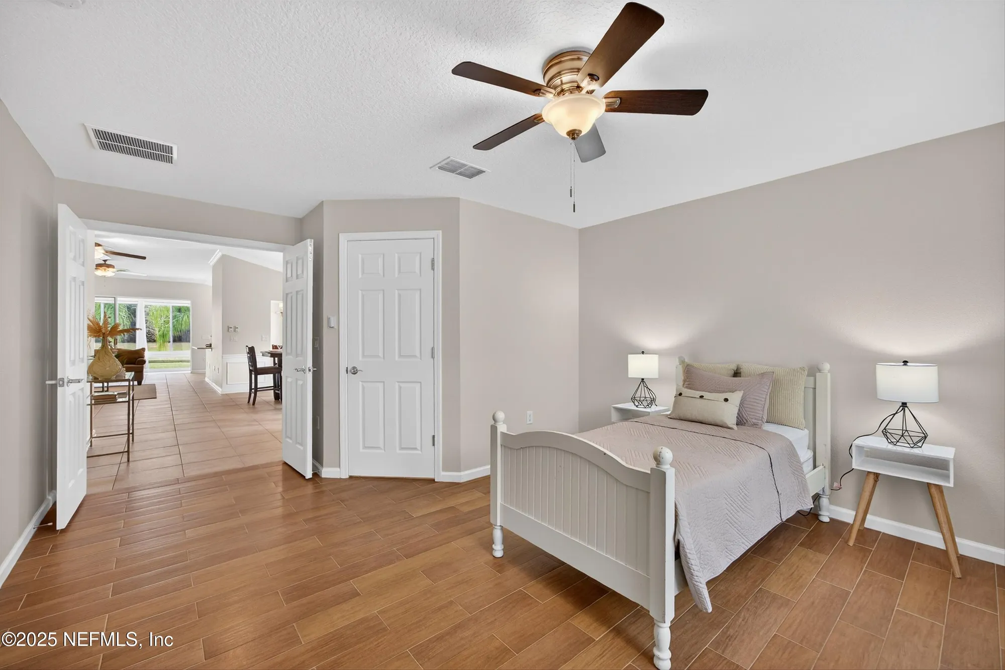 Property Slideshow image 26 of 50 | 9133 sweet tree trl, Jacksonville, FL, 32256