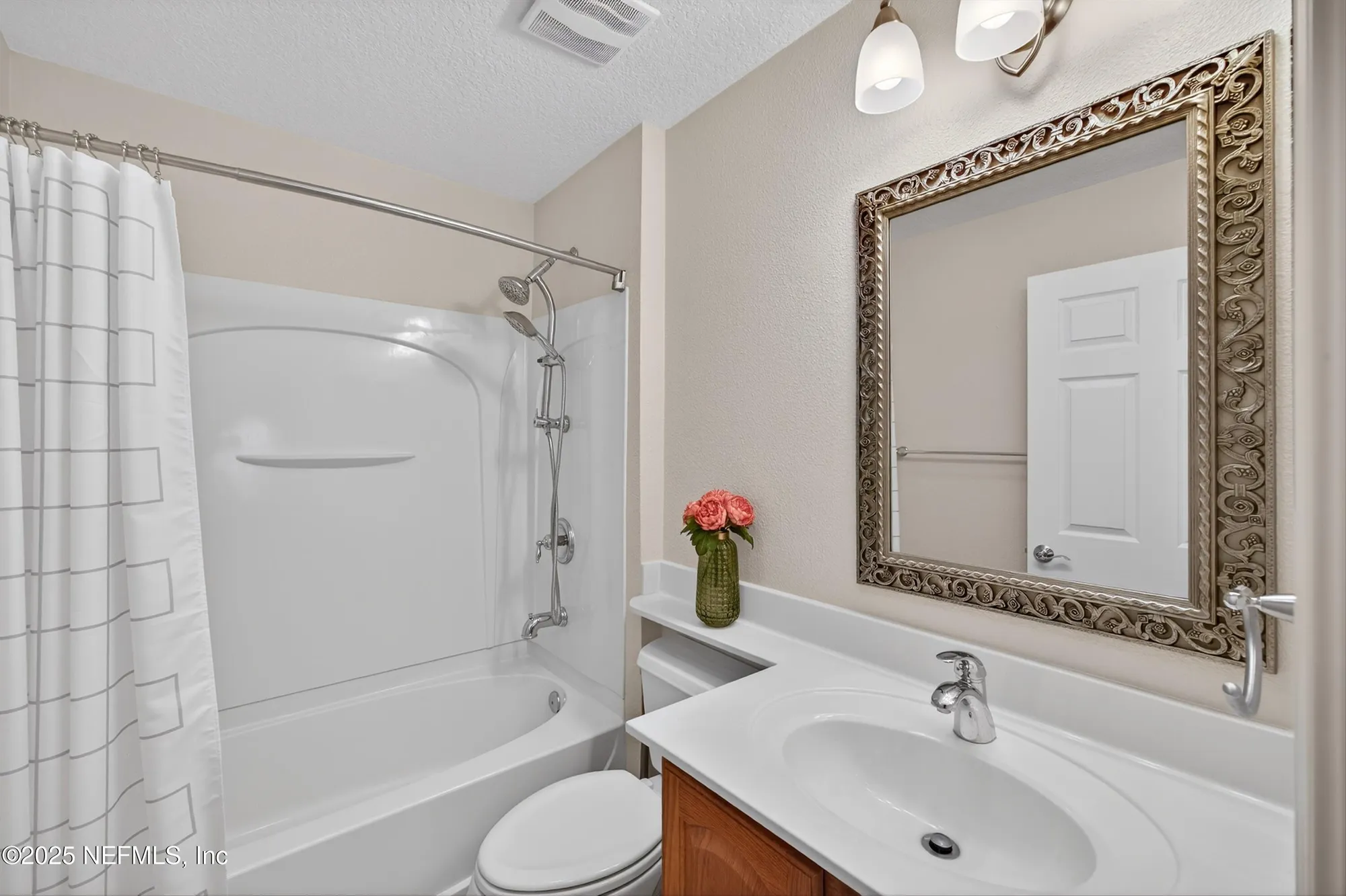 Property Slideshow image 27 of 50 | 9133 sweet tree trl, Jacksonville, FL, 32256