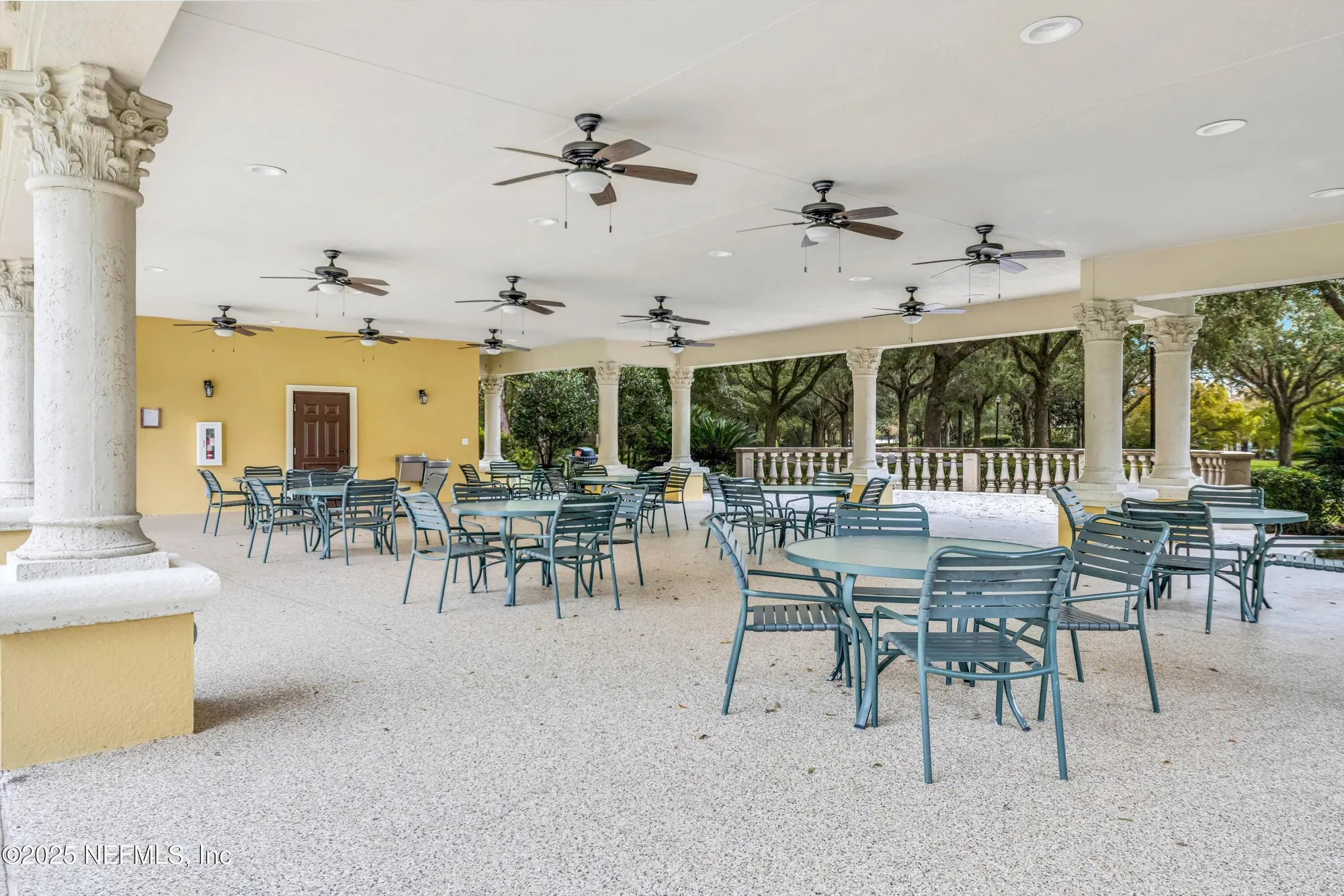 Property Slideshow image 35 of 50 | 9133 sweet tree trl, Jacksonville, FL, 32256